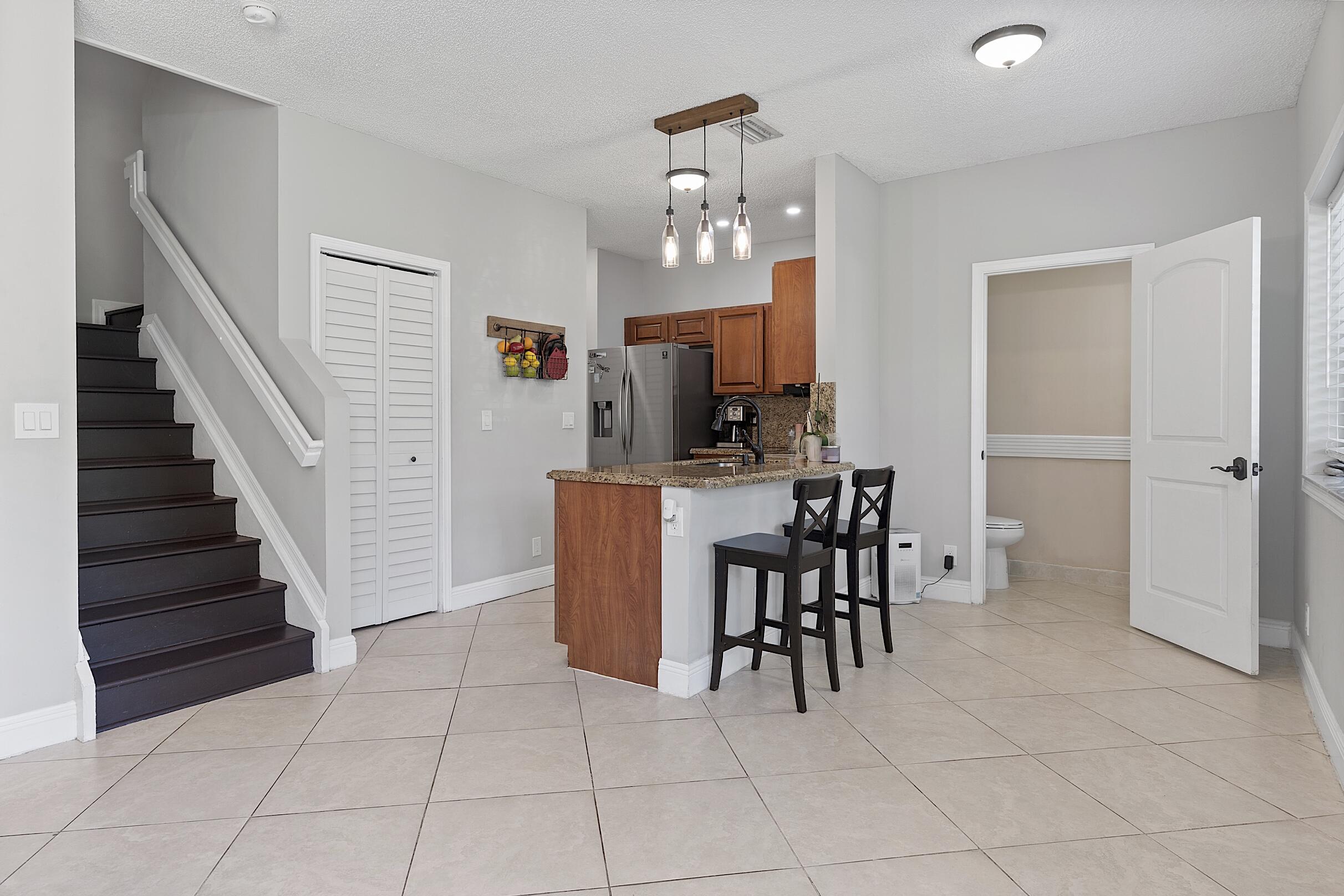 LAGO VISTA AT COCONUT CREEK - Residential