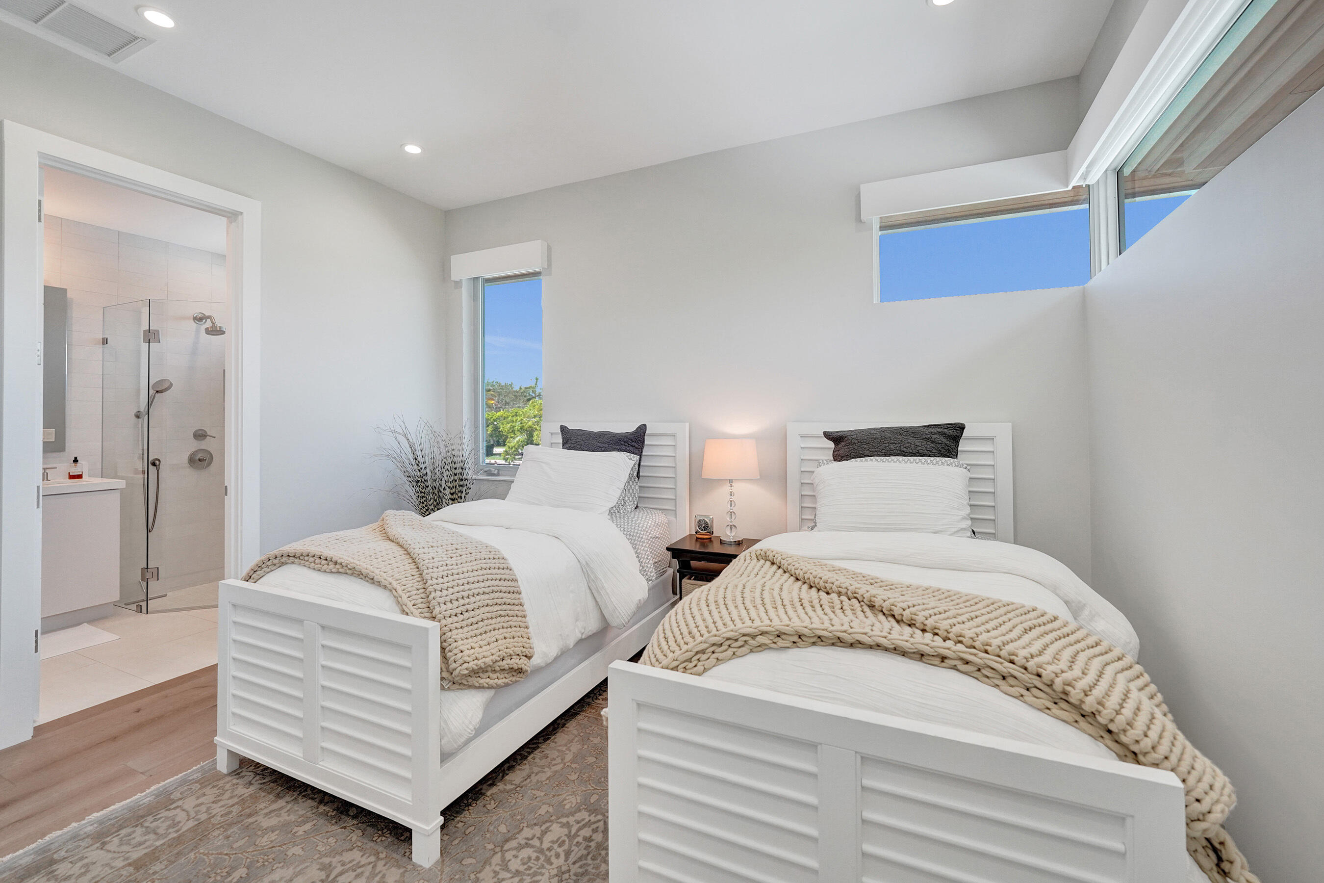 CORAL RIDGE - Residential