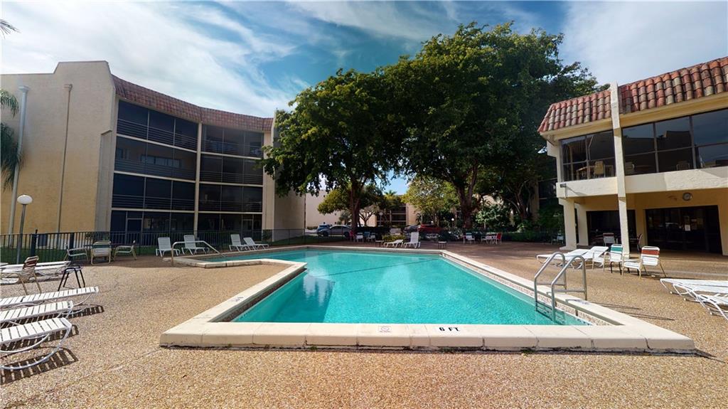 PLANTATION CLUB - Residential