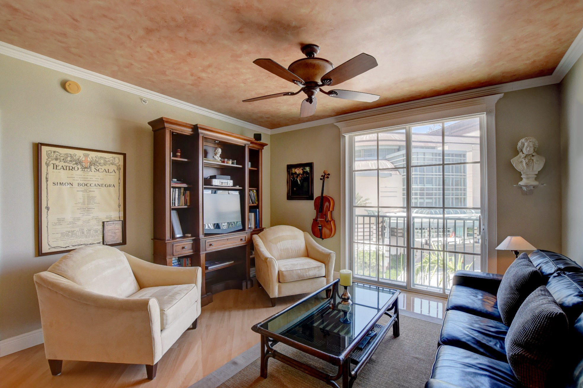 COURTYARDS IN CITYPLACE CONDO - Residential