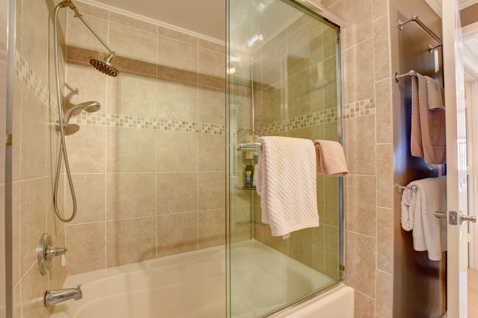 COURTYARDS IN CITYPLACE CONDO - Residential