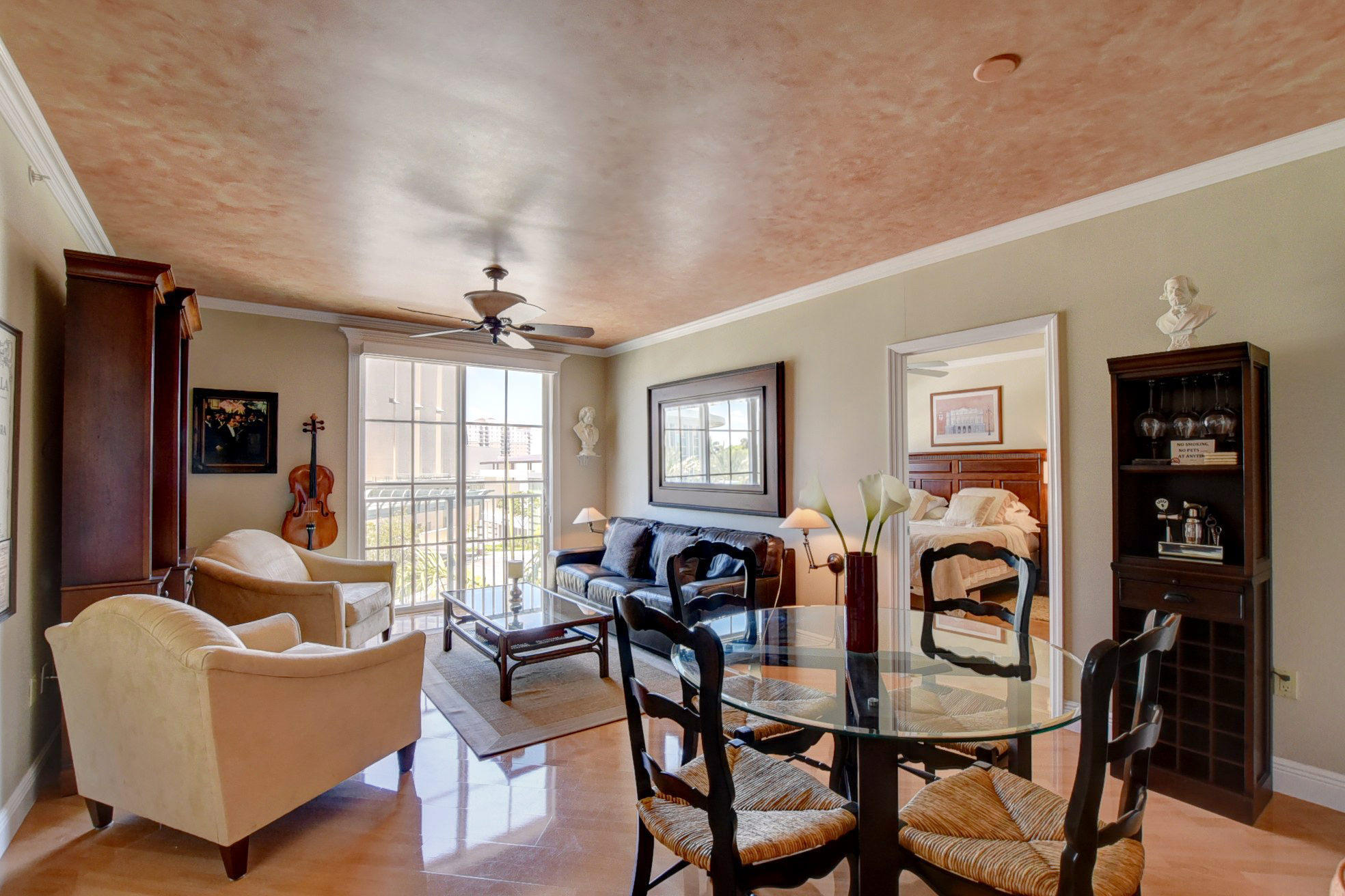 COURTYARDS IN CITYPLACE CONDO - Residential