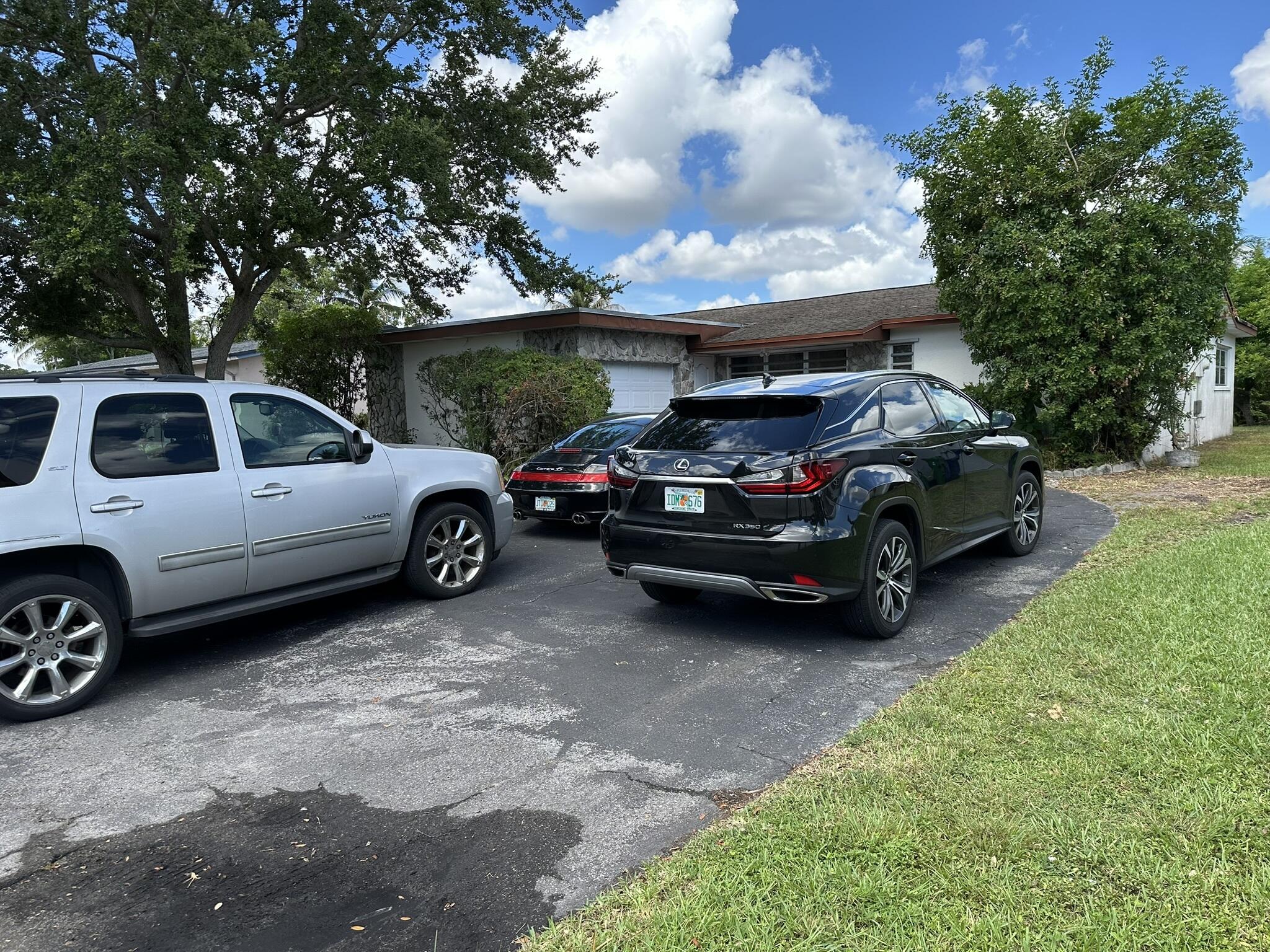 Split bedroom plan home with good square footage. Has two canal views, including a long view west. Good sized lot. Nice pool area. Formal dining room. Walk in closet in Primary Suite. Property is in original condition and needs updating. No HOA!