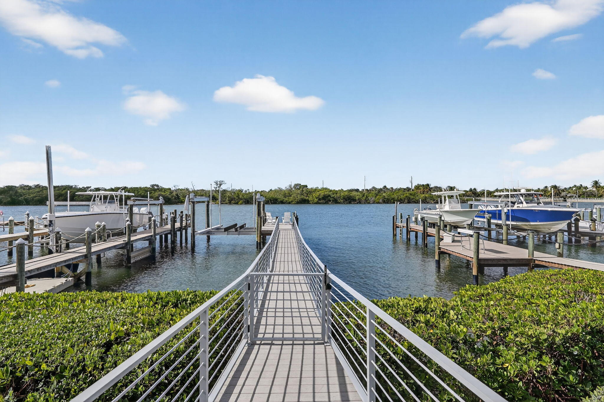 JUPITER HARBOUR - Residential
