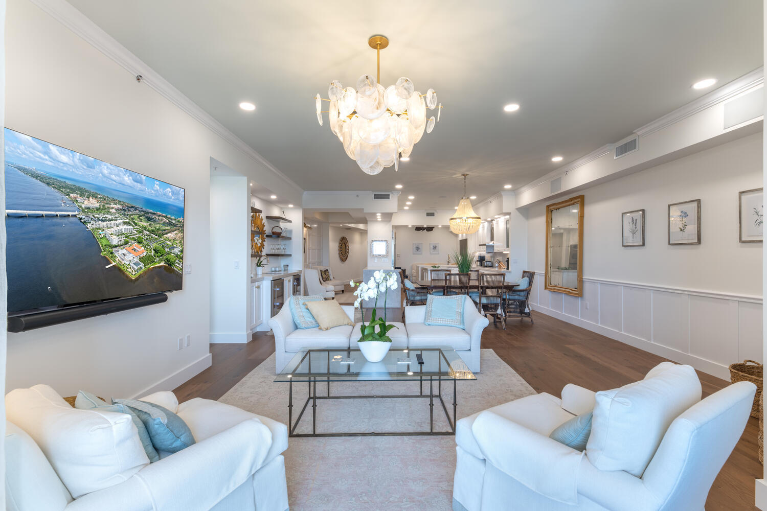 ESPLANADE GRANDE CONDO - Residential