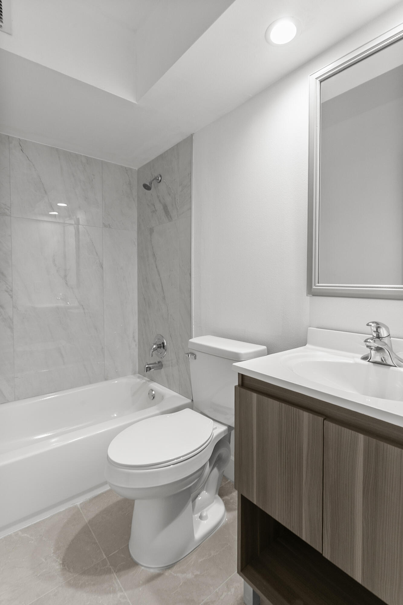 SHORE CLUB APTS B & C CONDO - Residential