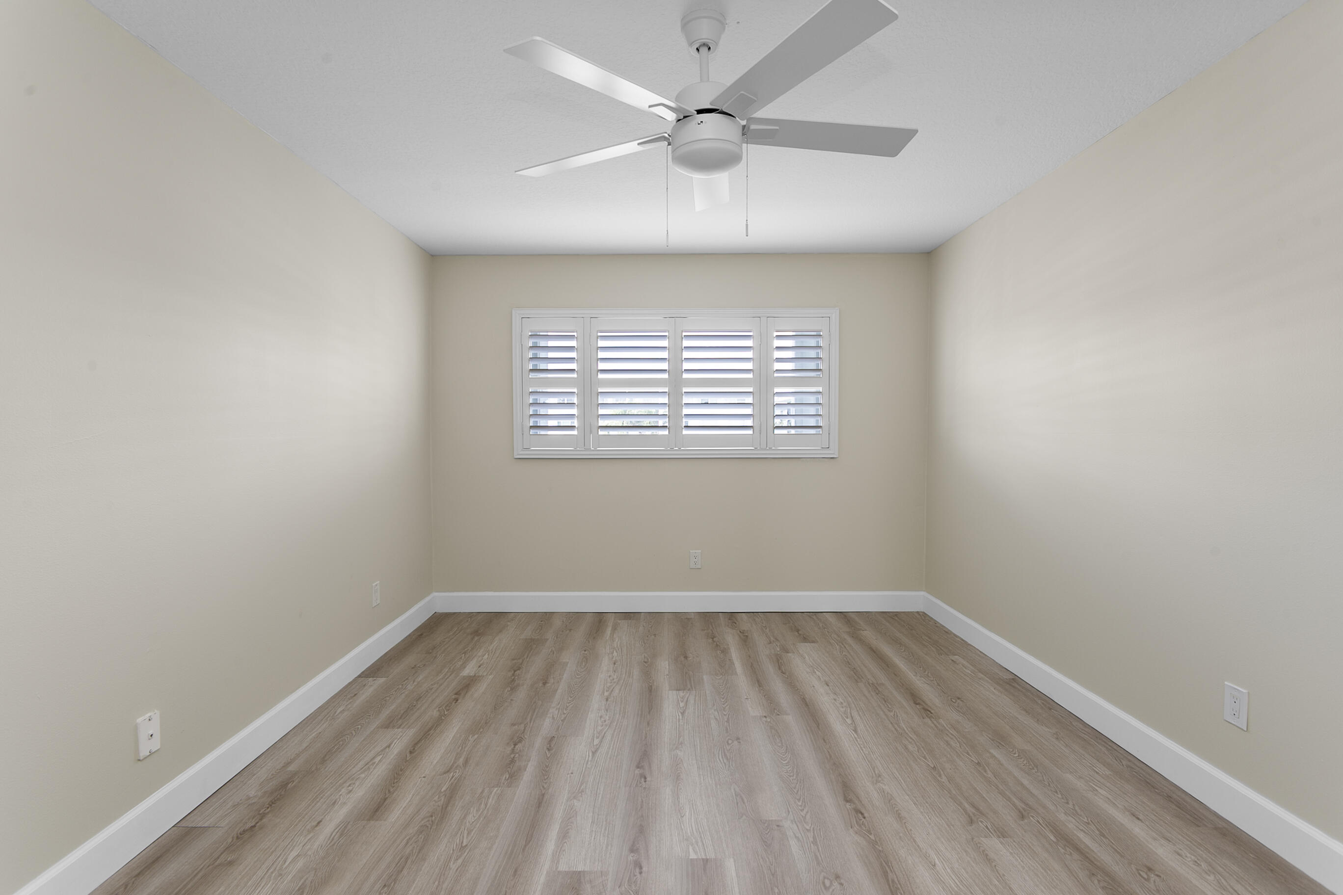 SHORE CLUB APTS B & C CONDO - Residential