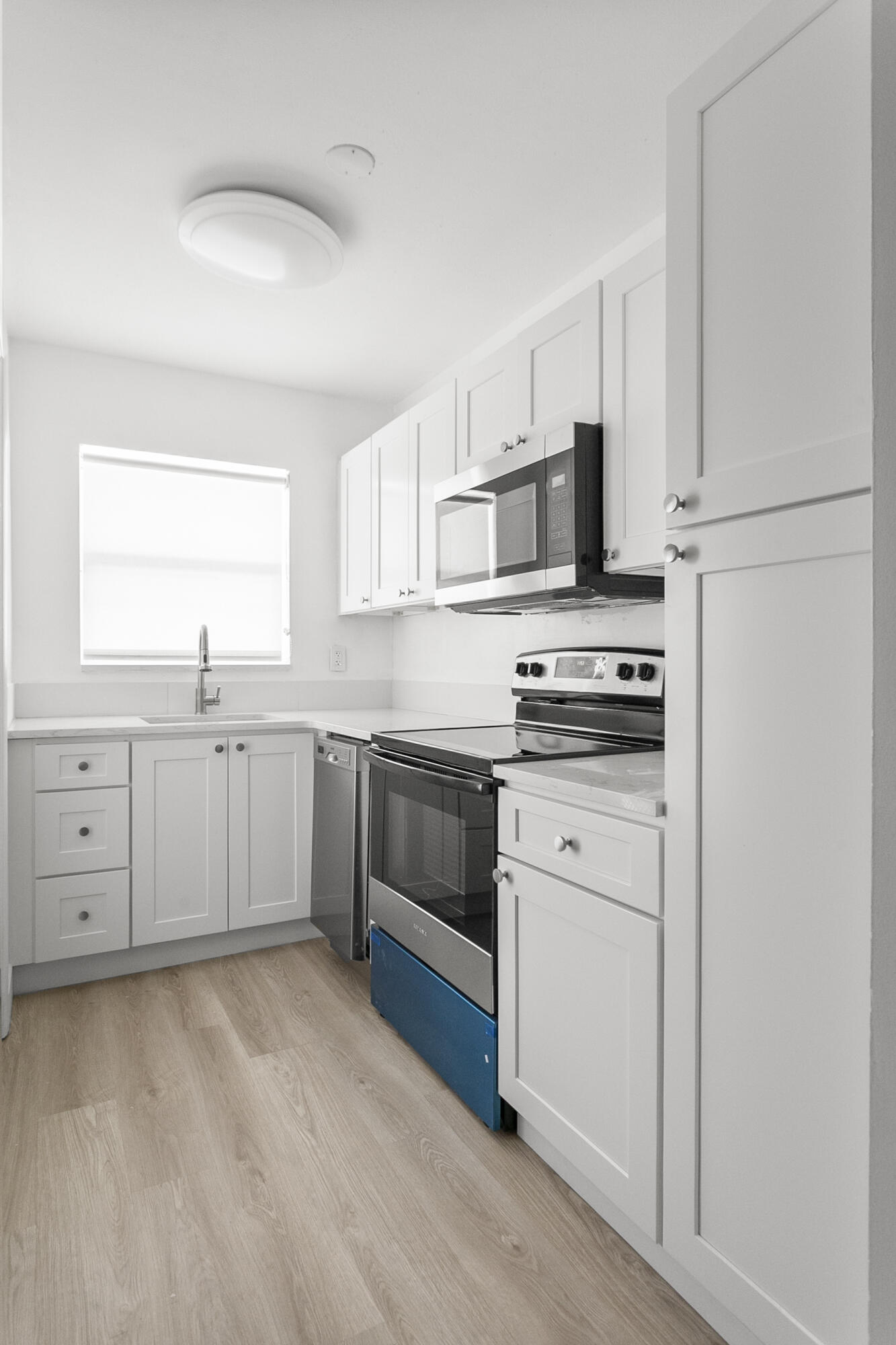 SHORE CLUB APTS B & C CONDO - Residential