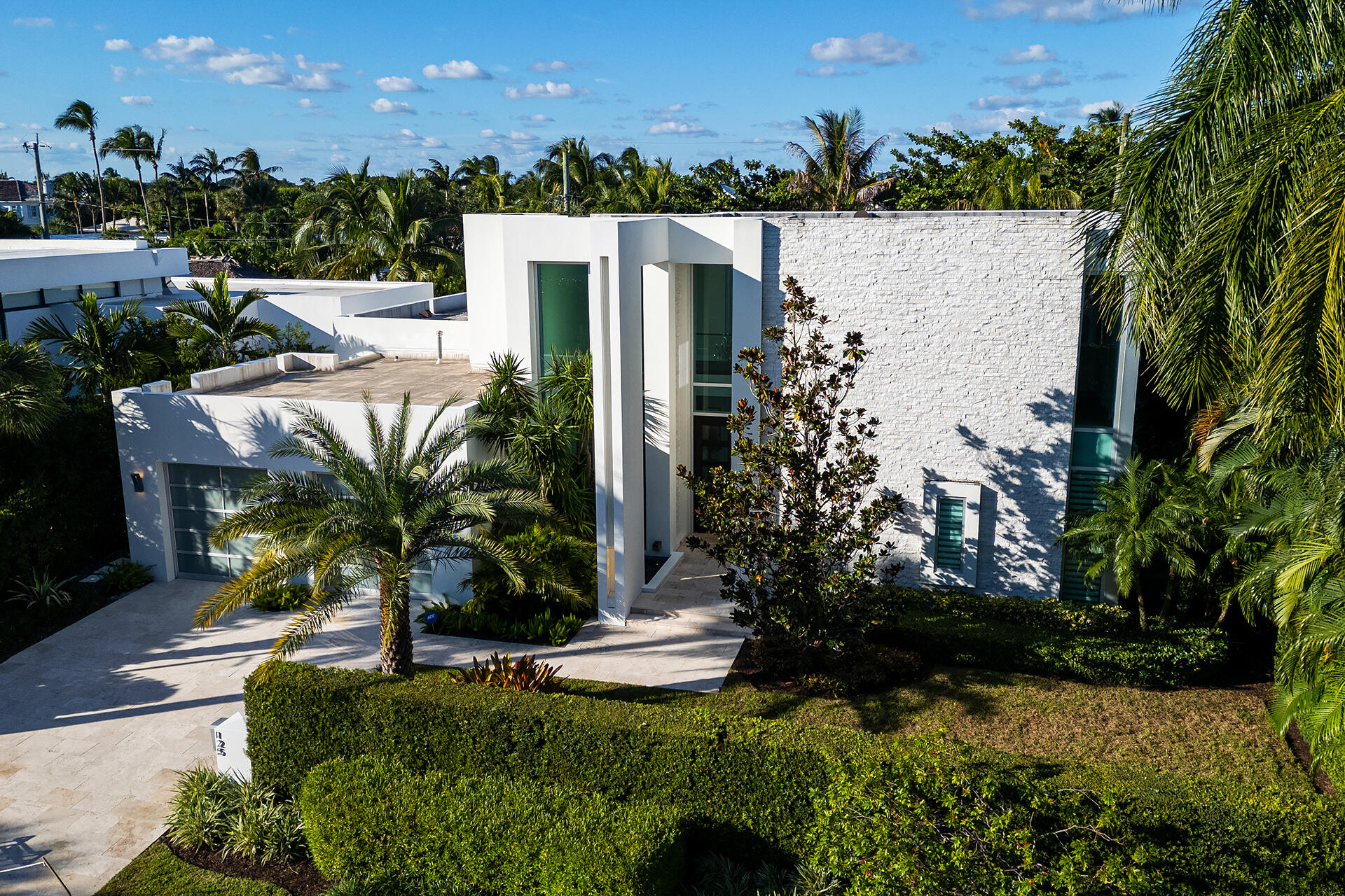 ELLAMAR - Residential