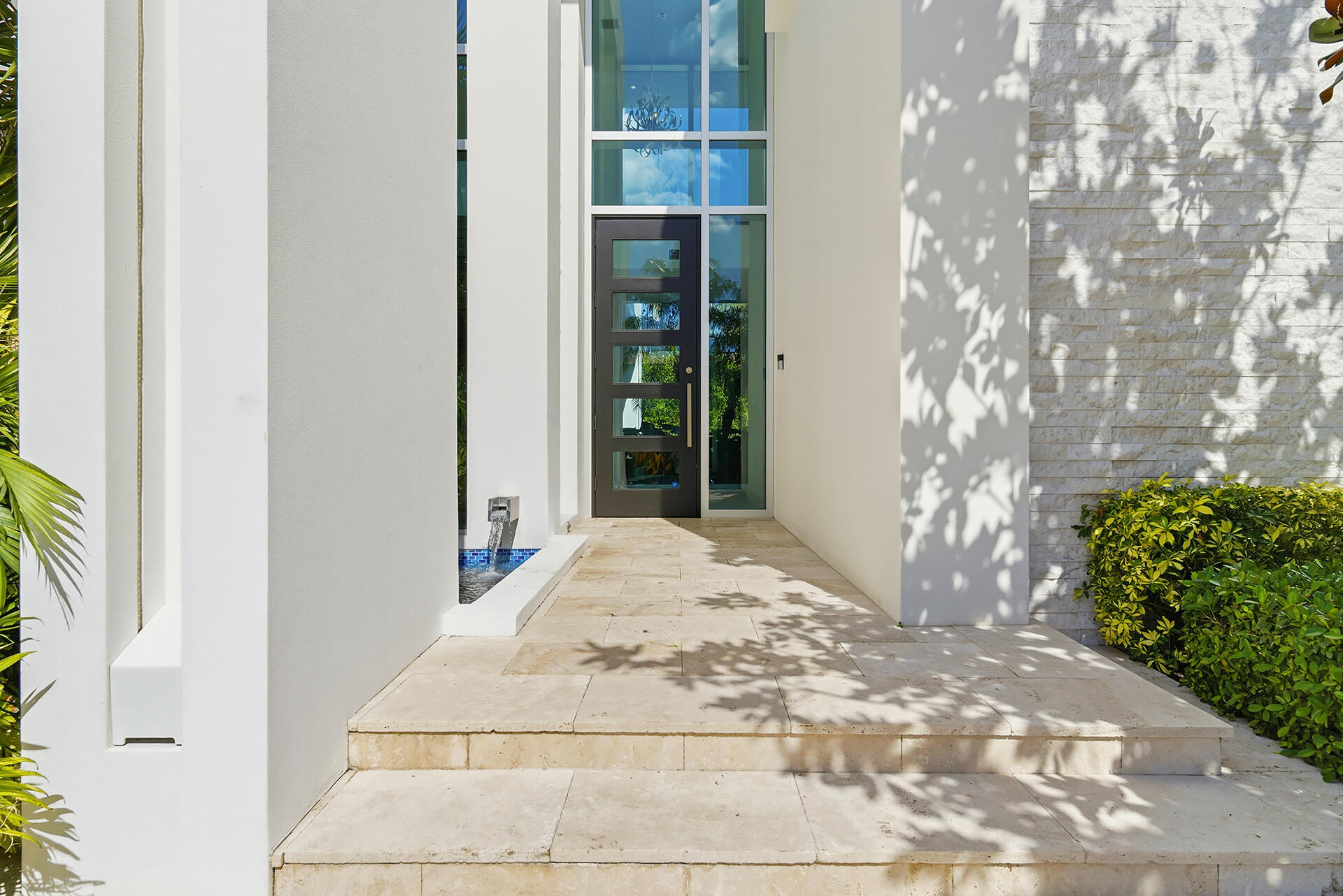 ELLAMAR - Residential