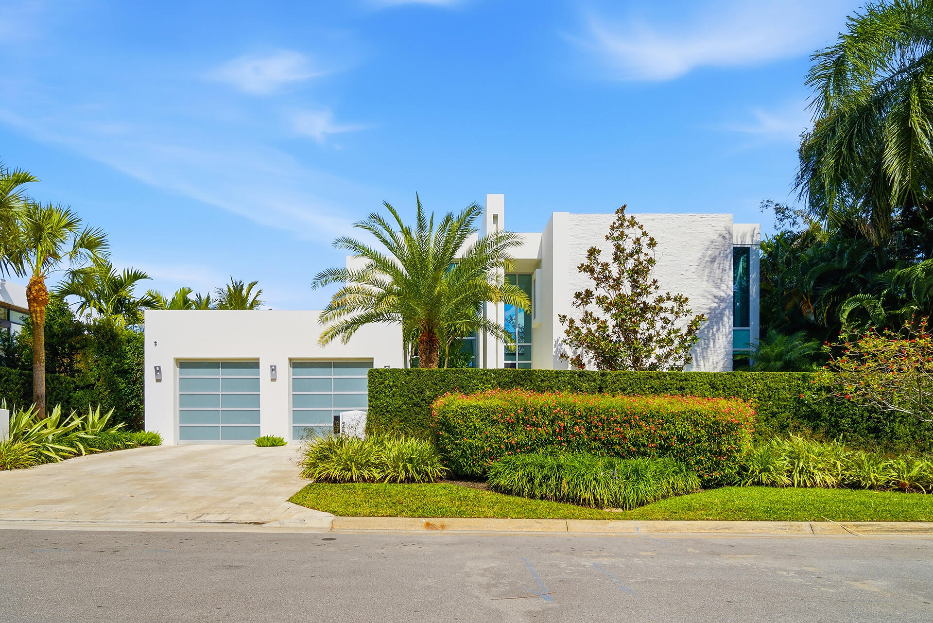 ELLAMAR - Residential