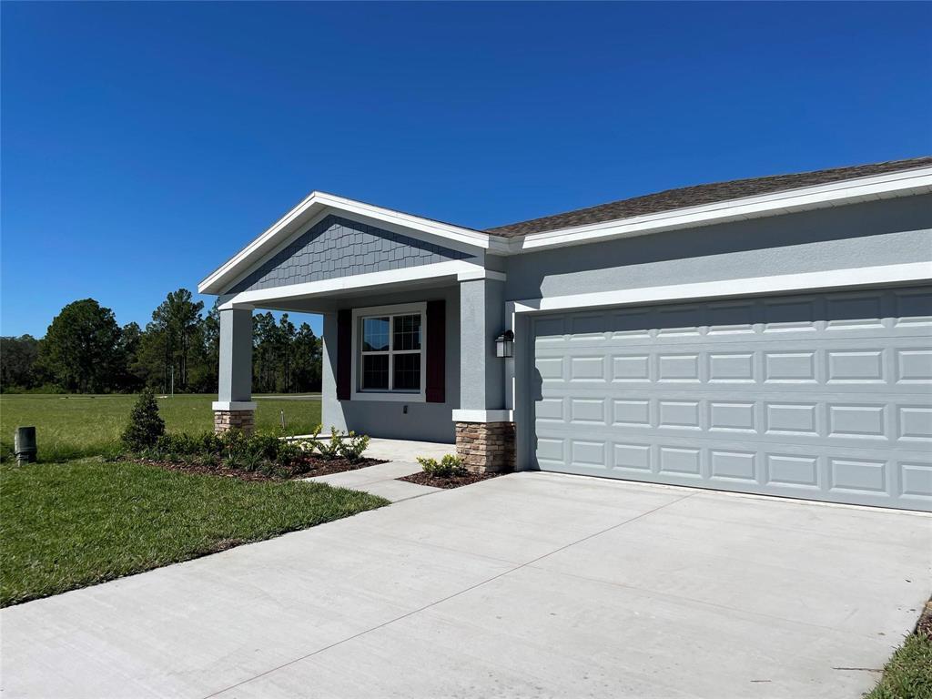 ASTONIA NORTH - Residential Lease