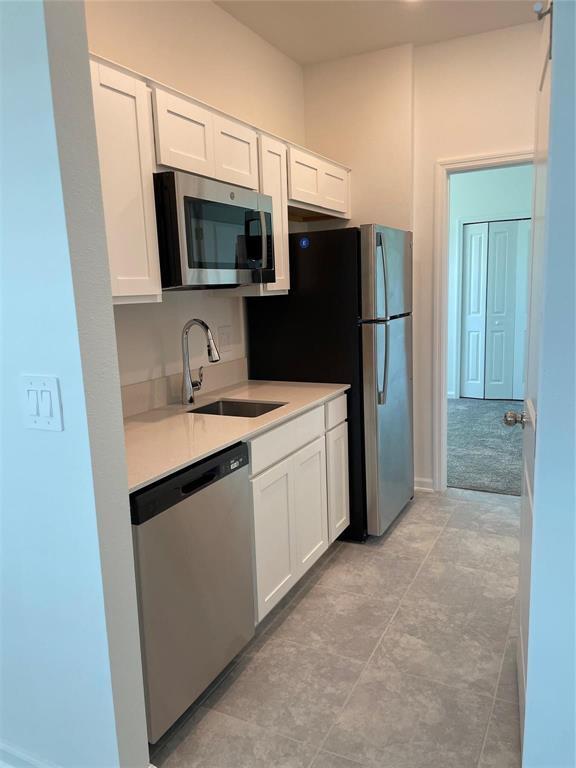 ASTONIA NORTH - Residential Lease