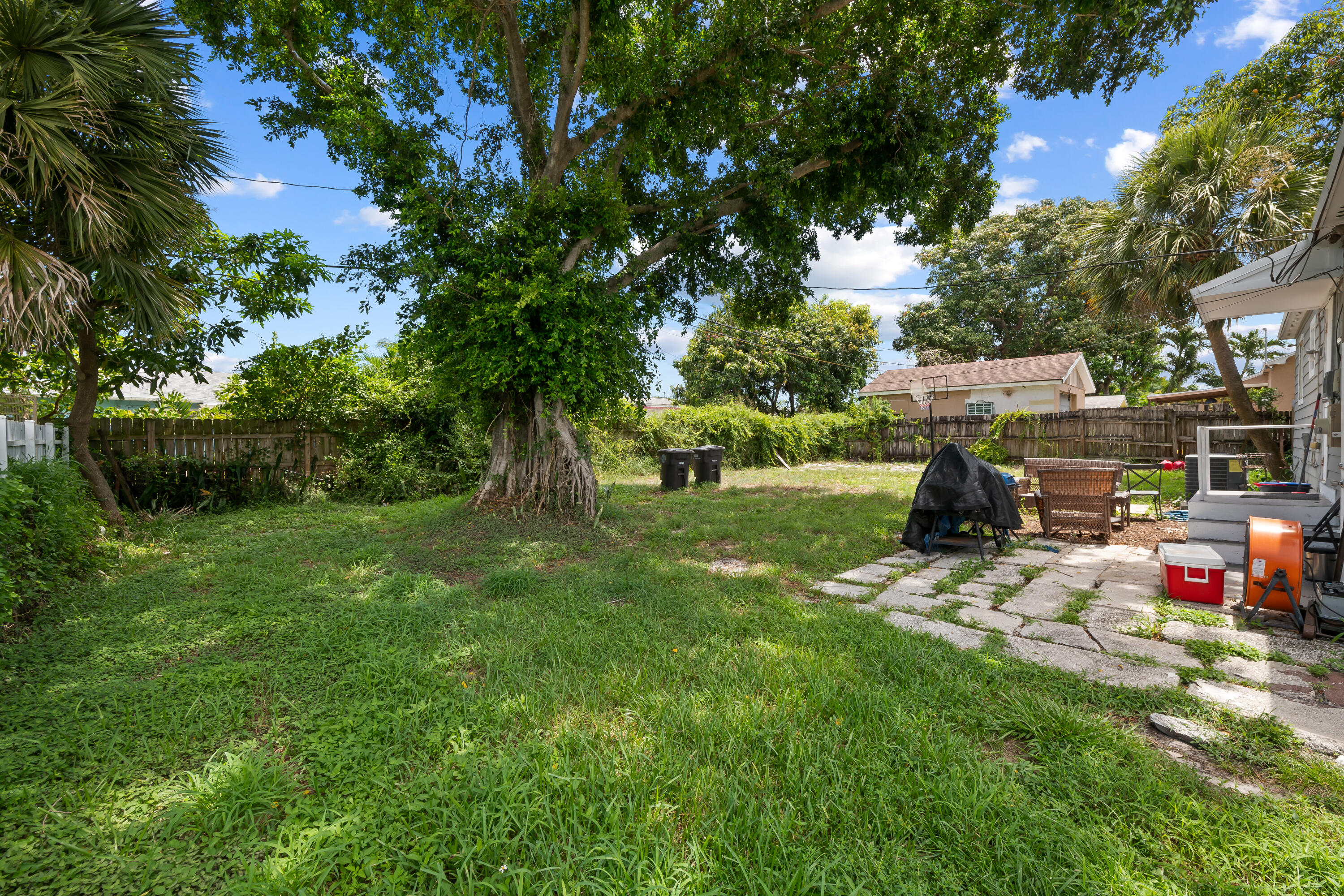 NORTHMORE ADD - Residential
