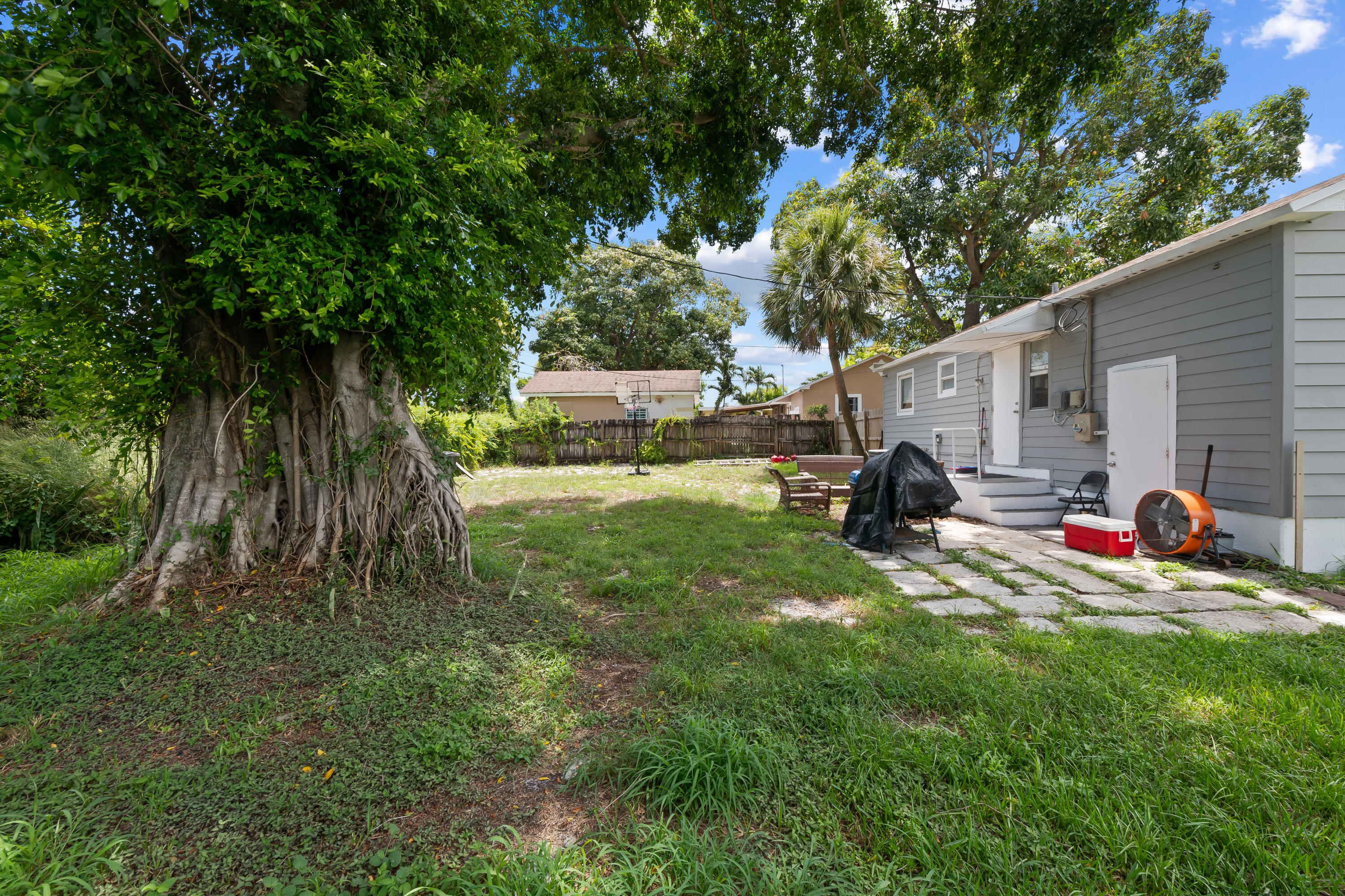 NORTHMORE ADD - Residential