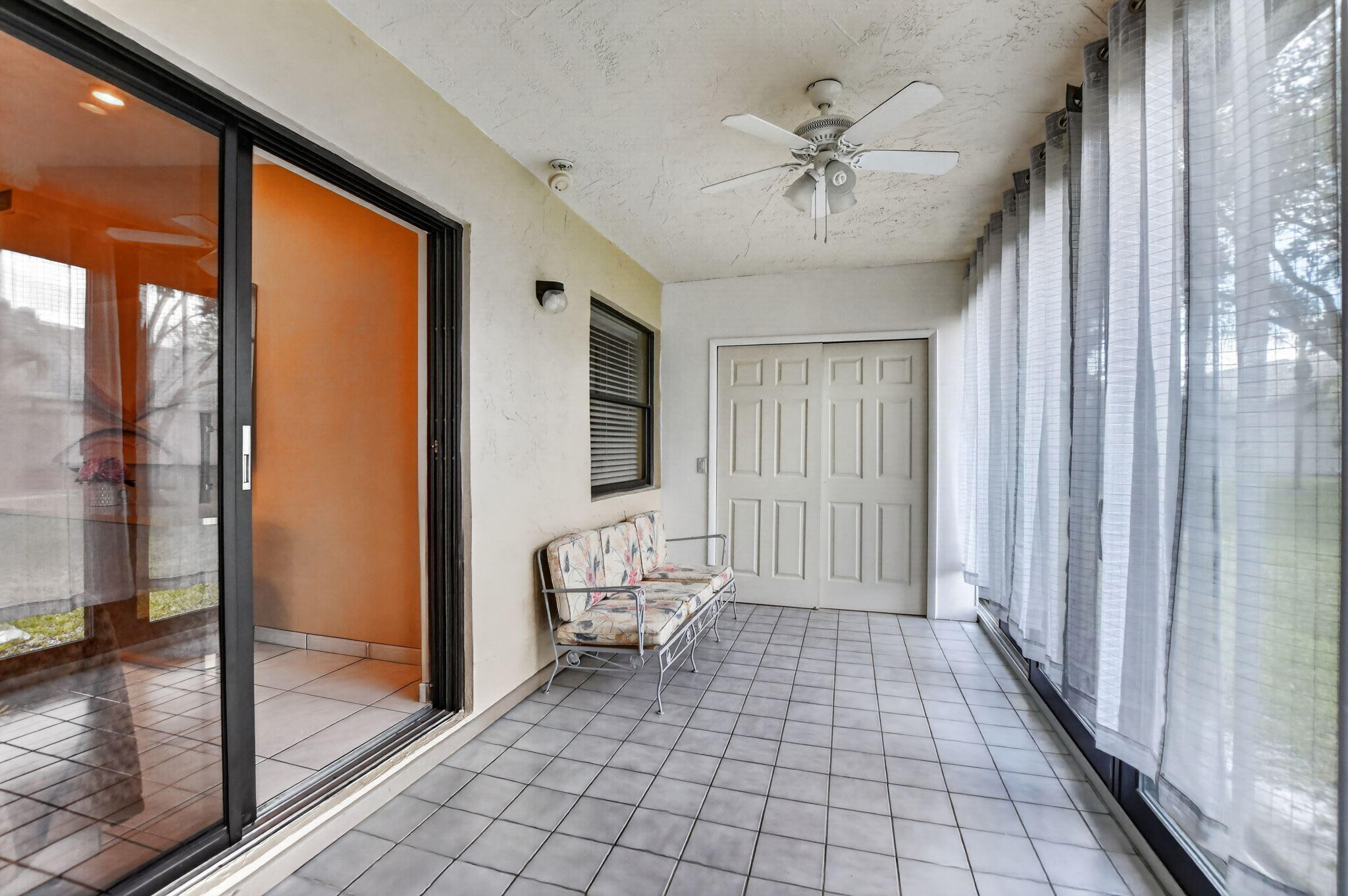 WATERBERRY VILLAS - Residential