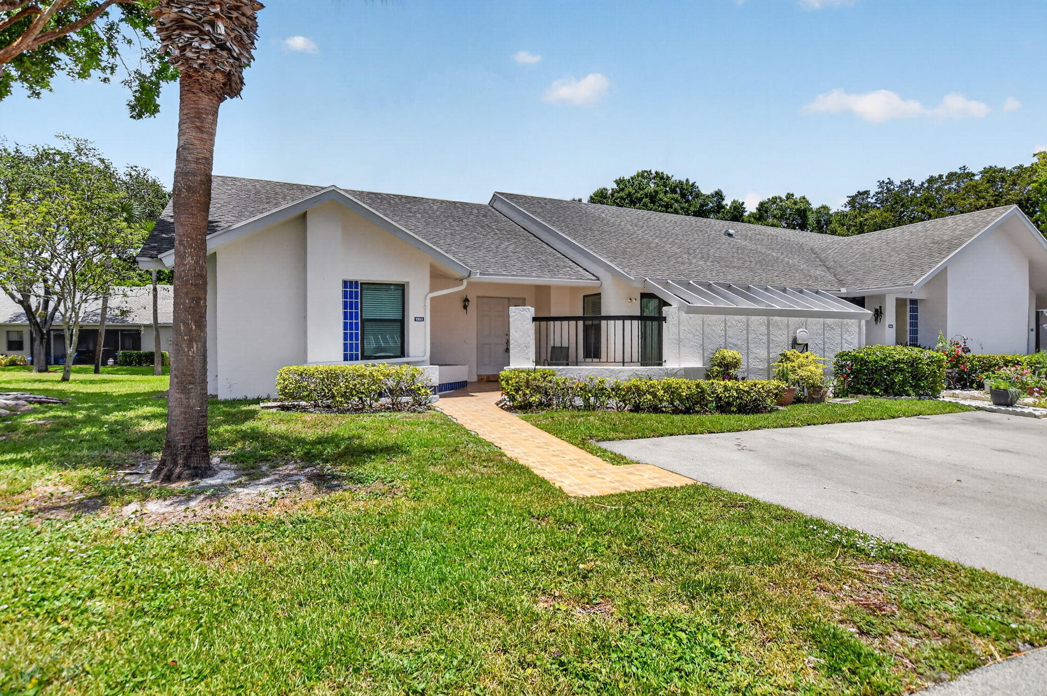 WATERBERRY VILLAS - Residential