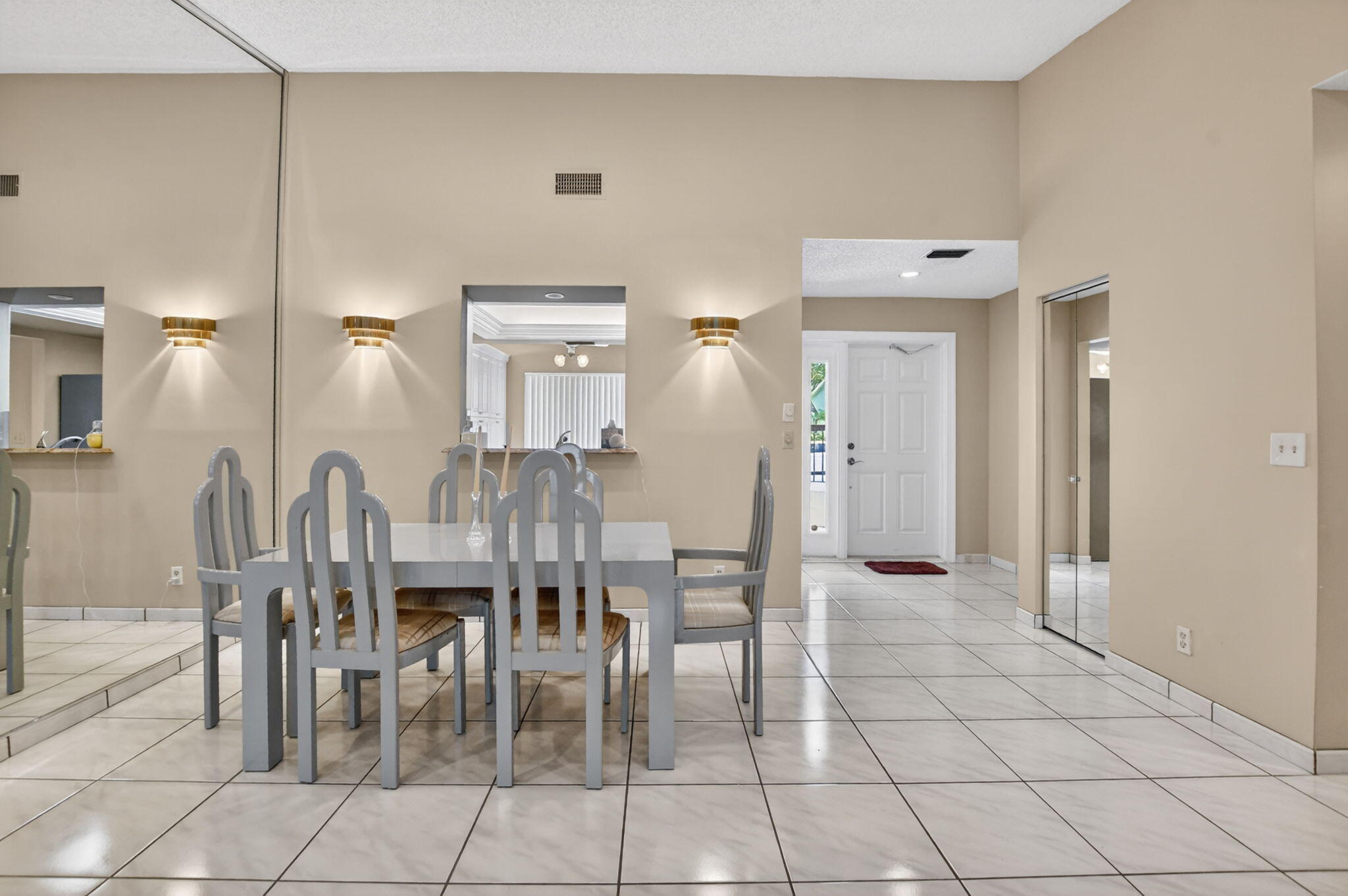 WATERBERRY VILLAS - Residential