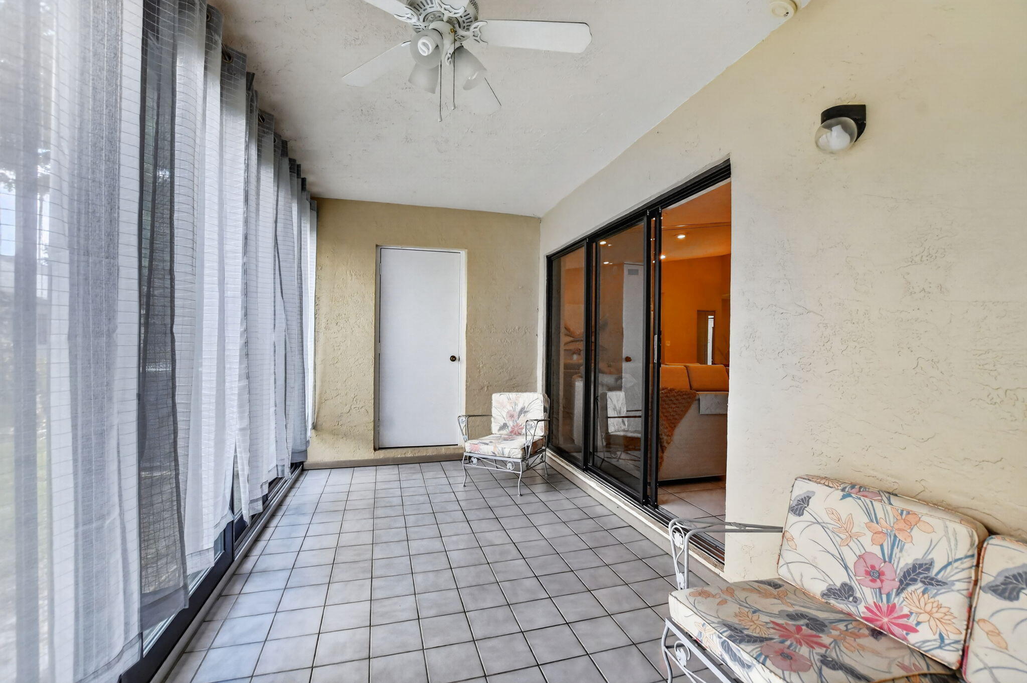 WATERBERRY VILLAS - Residential