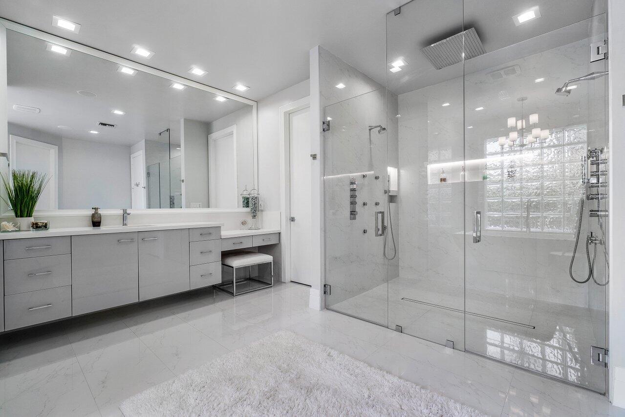 BOCA HARBOUR 6TH SEC - Residential