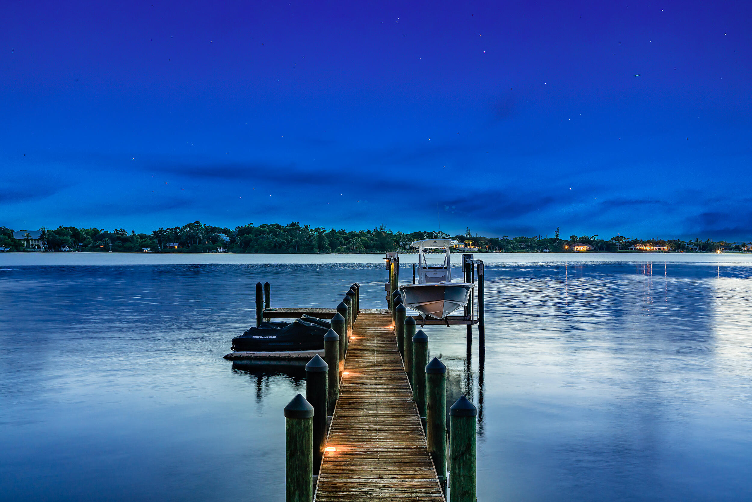 Tequesta Country Club - Residential