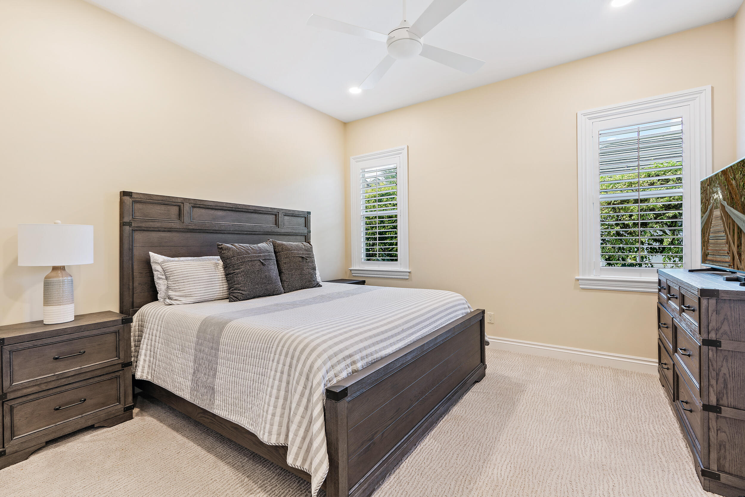 Tequesta Country Club - Residential