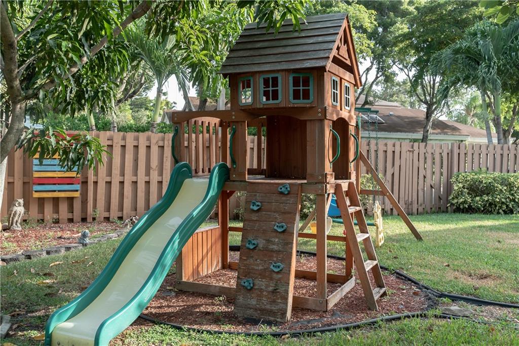 LAKEVIEW HOMES AT CENTURA - Residential