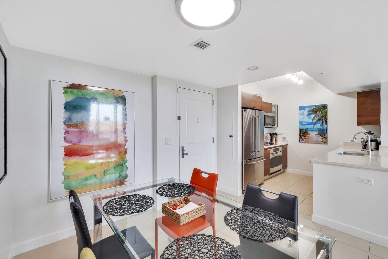 CITY PALMS CONDO - Residential Lease