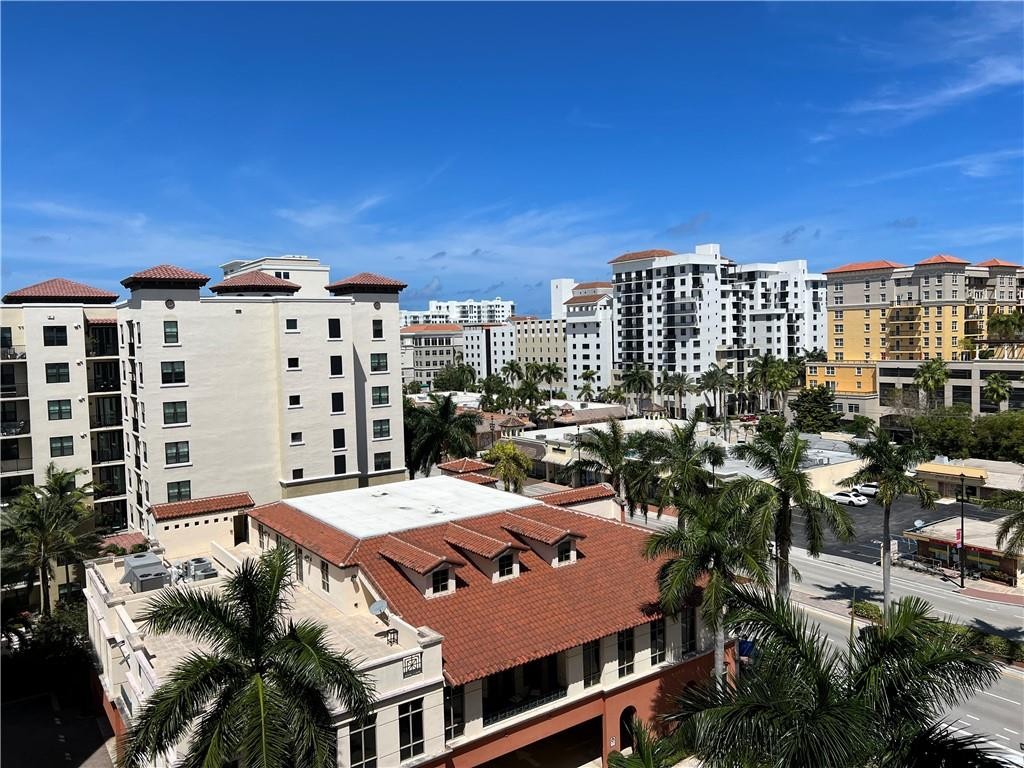 BOCA GRAND - Residential