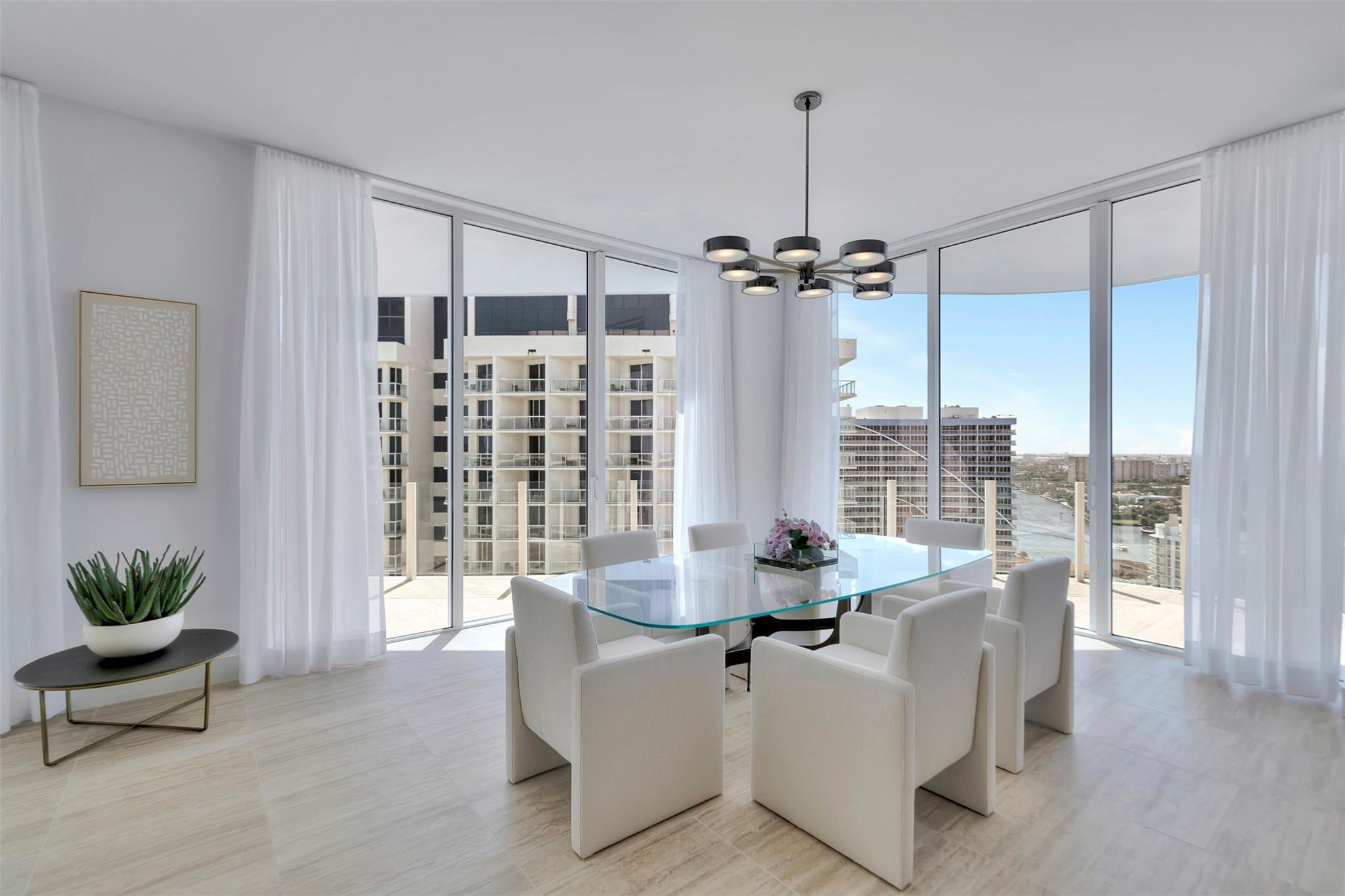 Four Seasons - Residential Lease