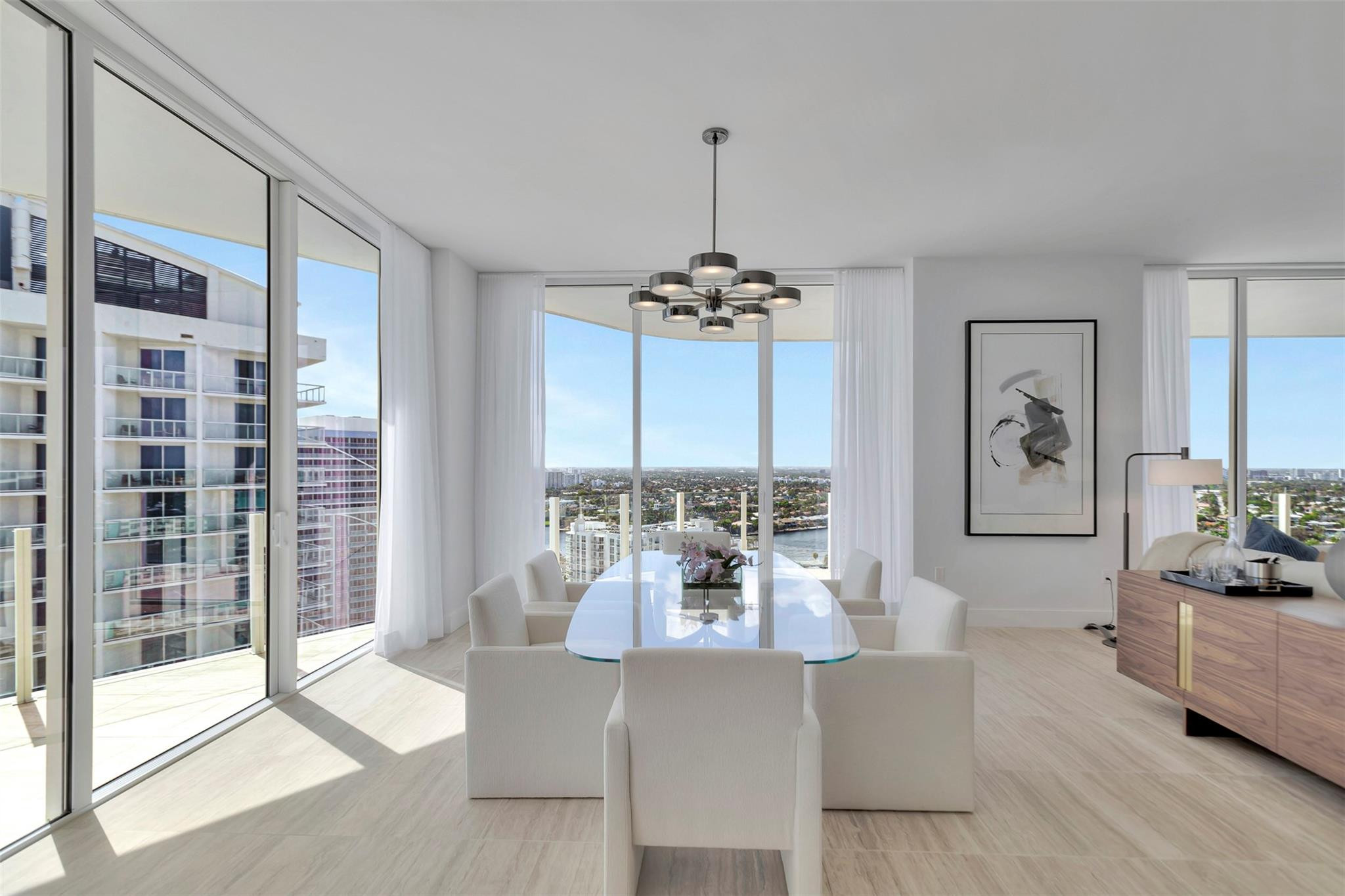 Four Seasons - Residential Lease