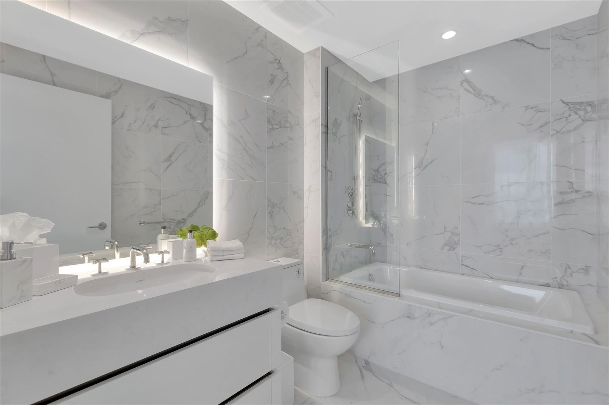 Four Seasons - Residential Lease