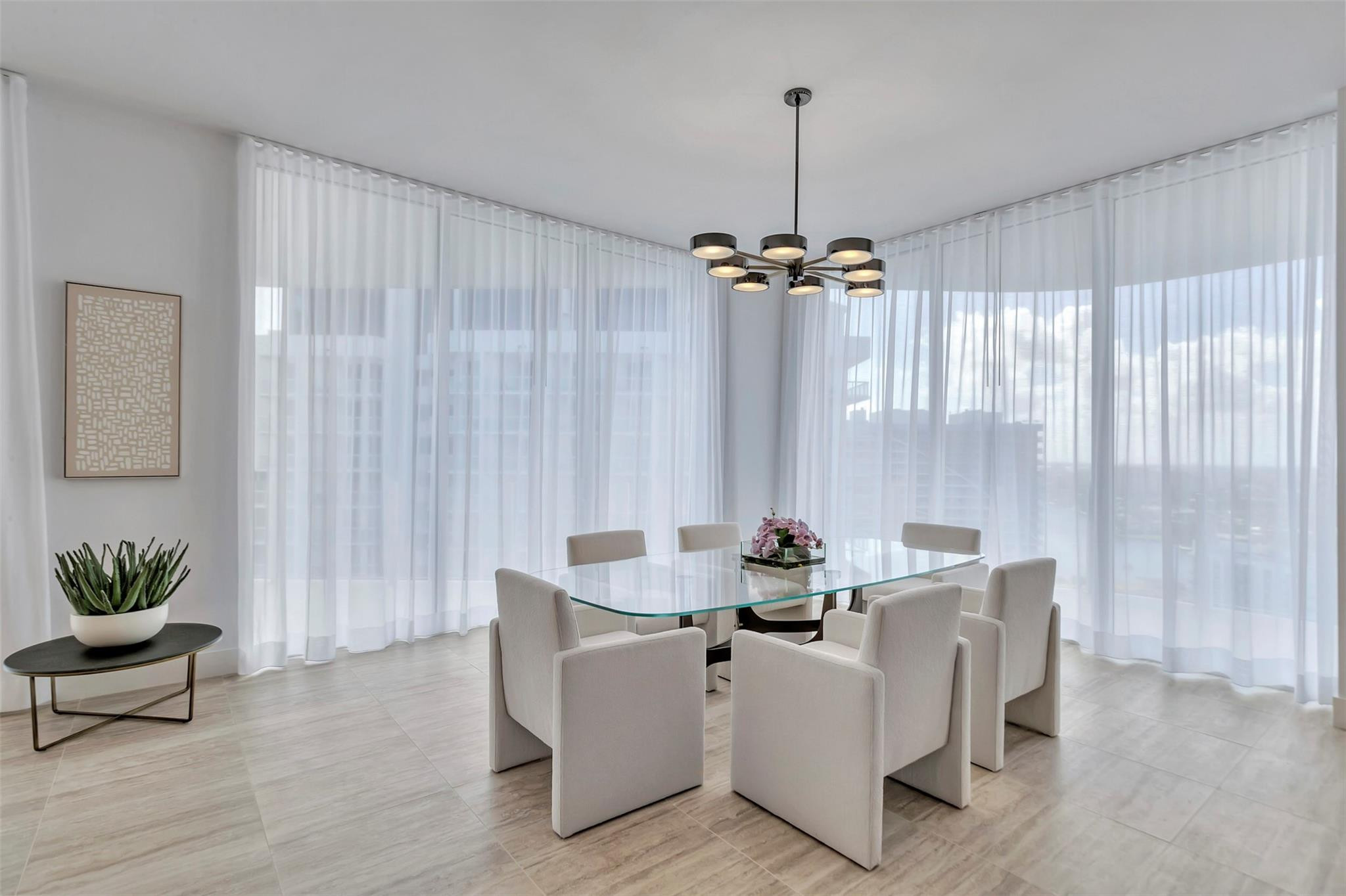 Four Seasons - Residential Lease