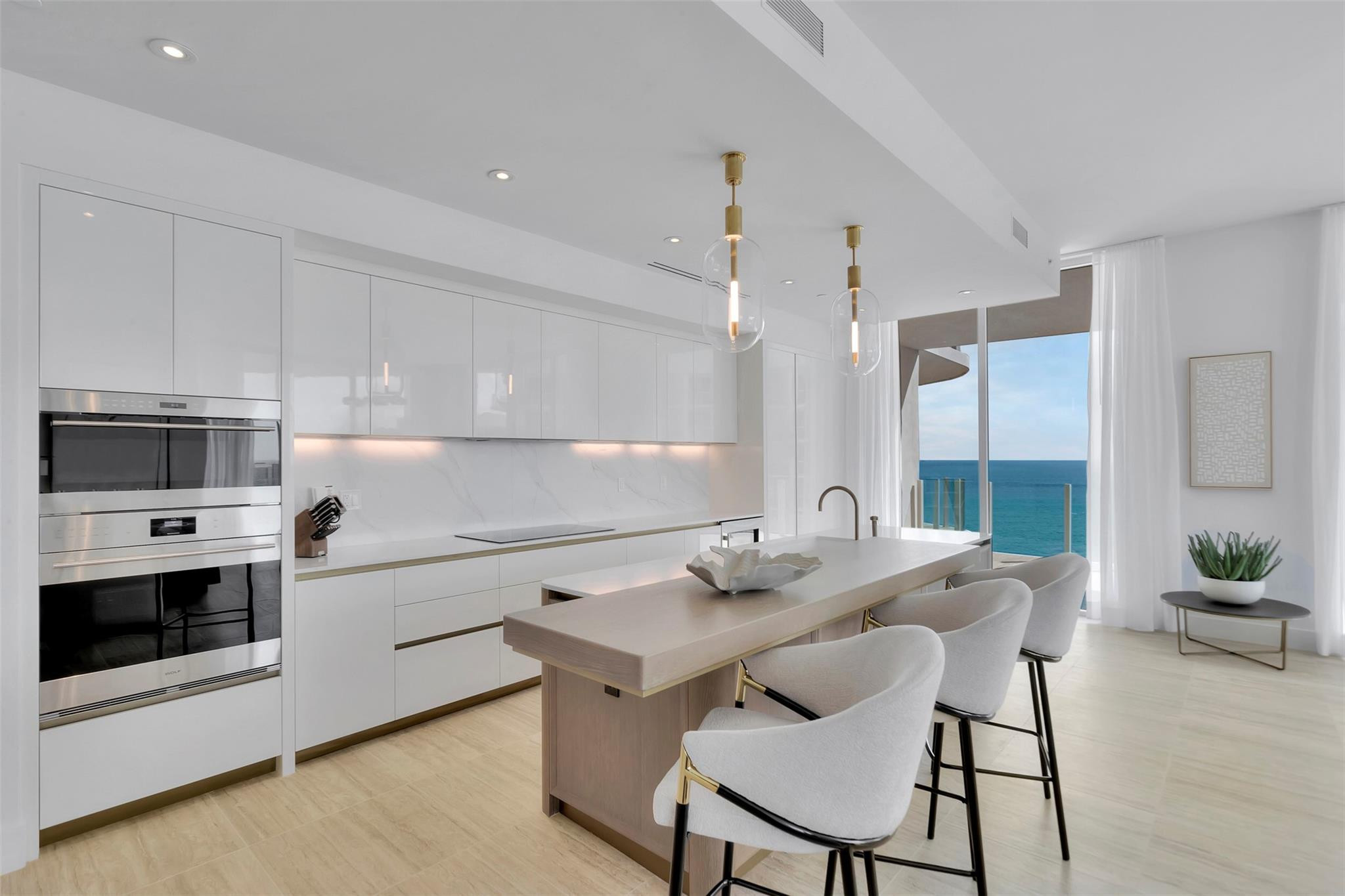 Four Seasons - Residential Lease