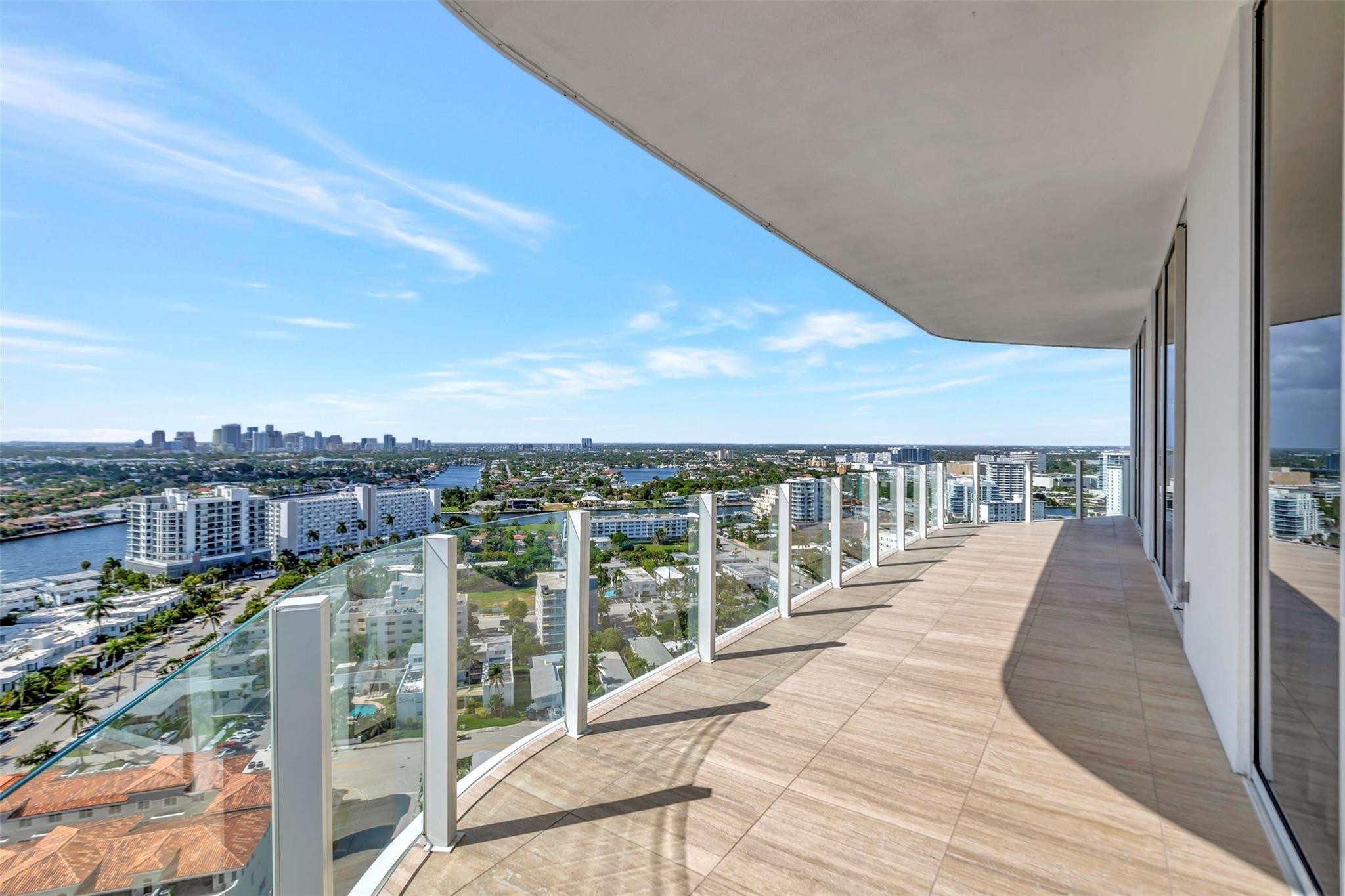 Four Seasons - Residential Lease
