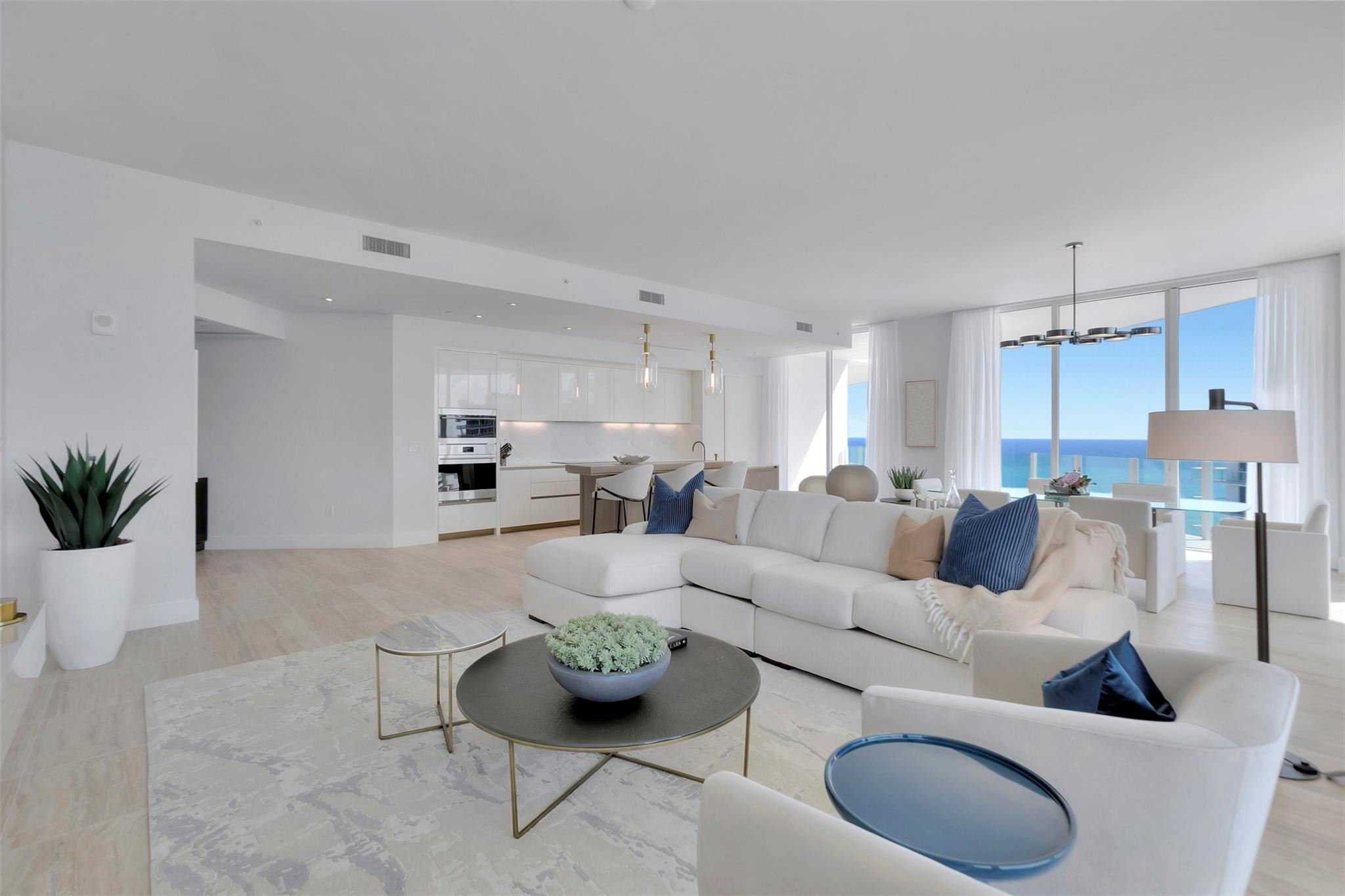 Four Seasons - Residential Lease