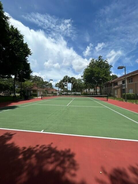 COLONNADES CONDO - Residential Lease