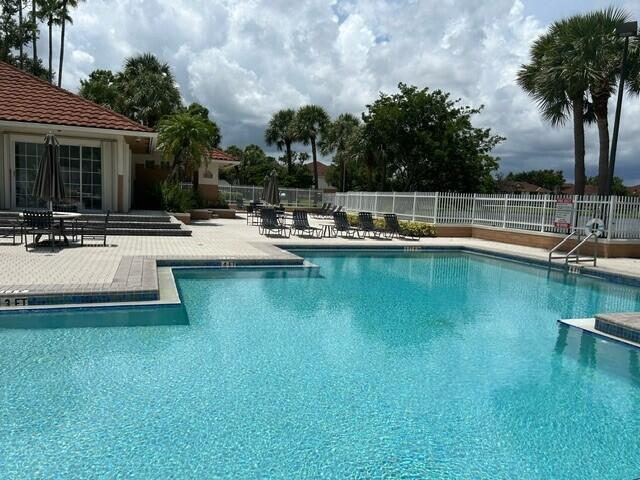 COLONNADES CONDO - Residential Lease