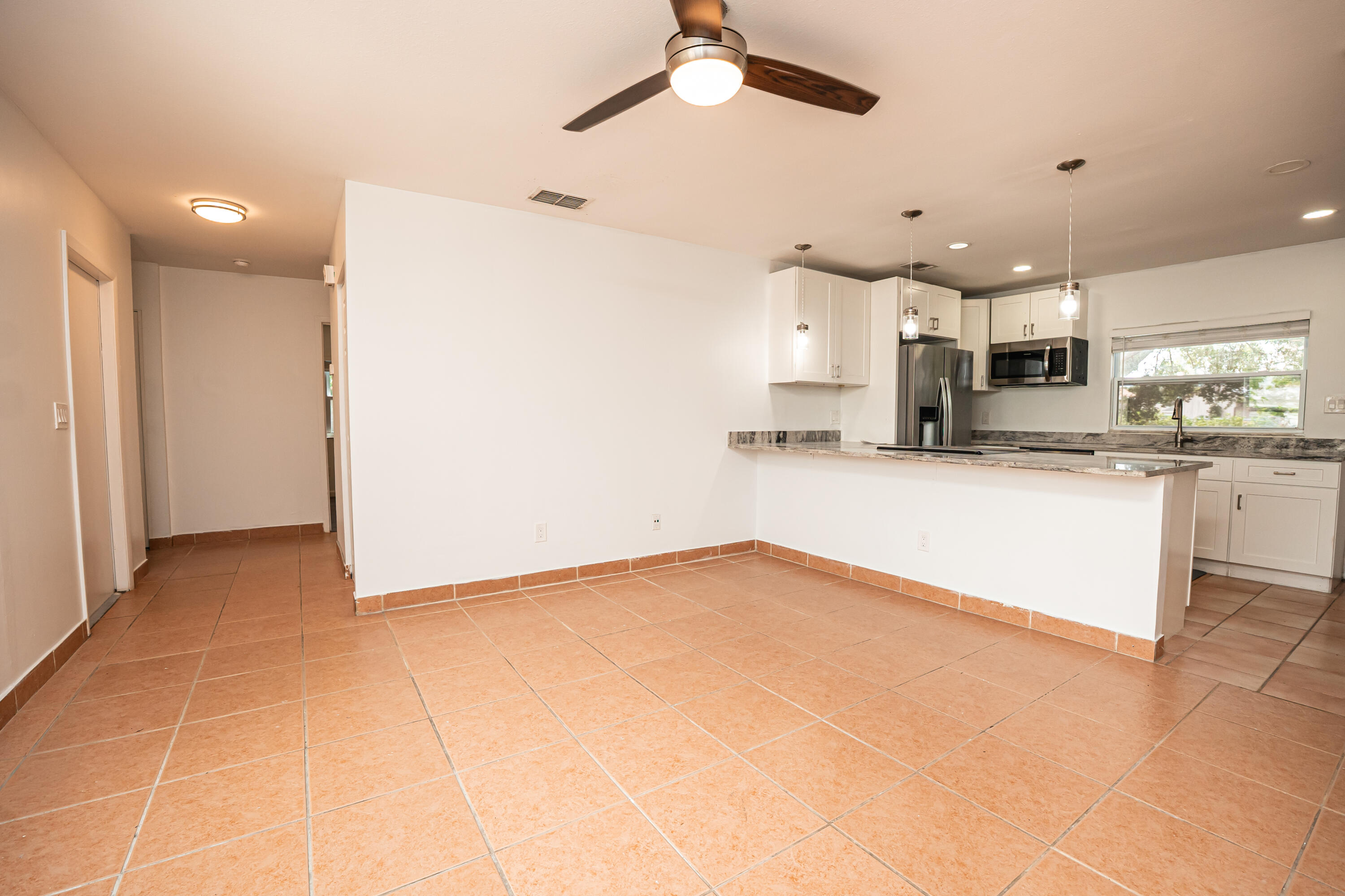 PORT ST LUCIE SECTION 42 1ST REPLAT - Residential