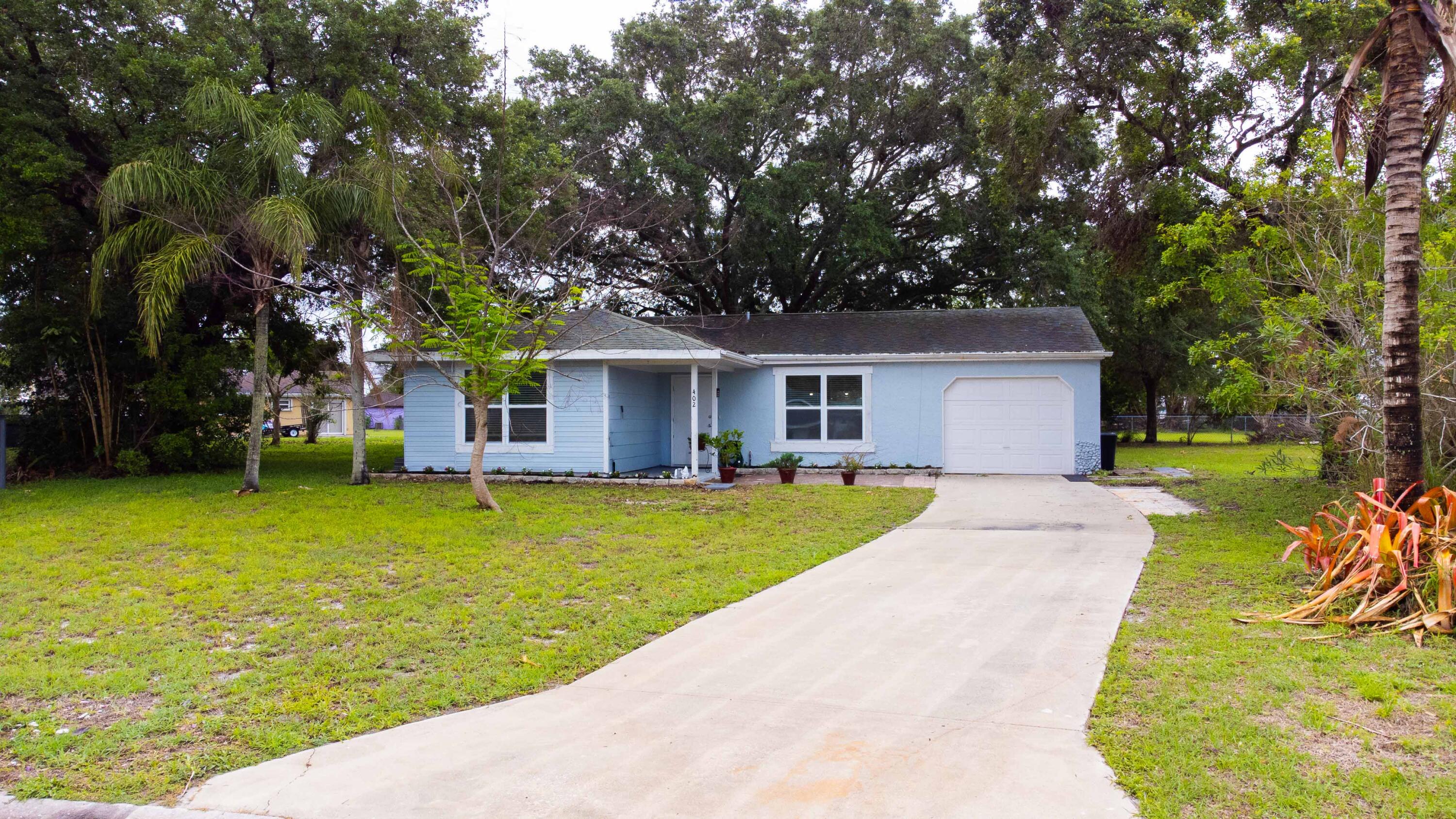 PORT ST LUCIE SECTION 42 1ST REPLAT - Residential