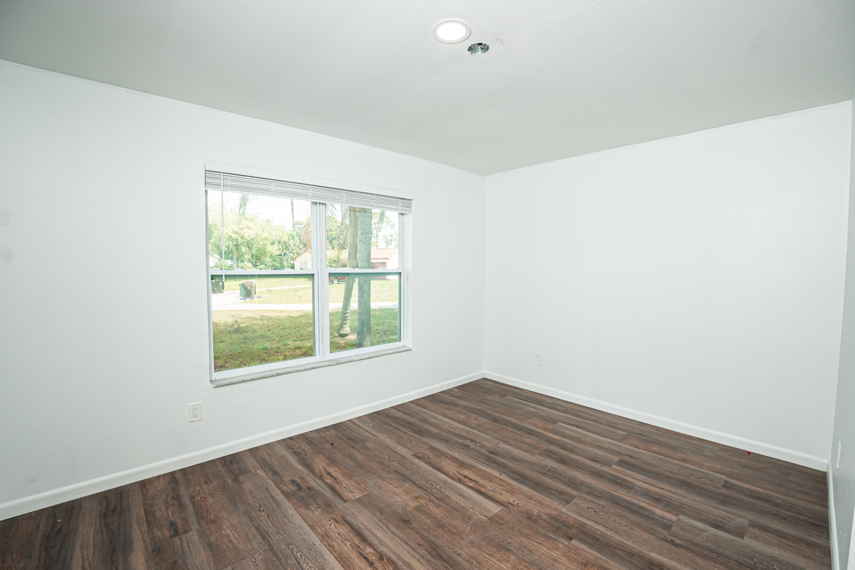 PORT ST LUCIE SECTION 42 1ST REPLAT - Residential