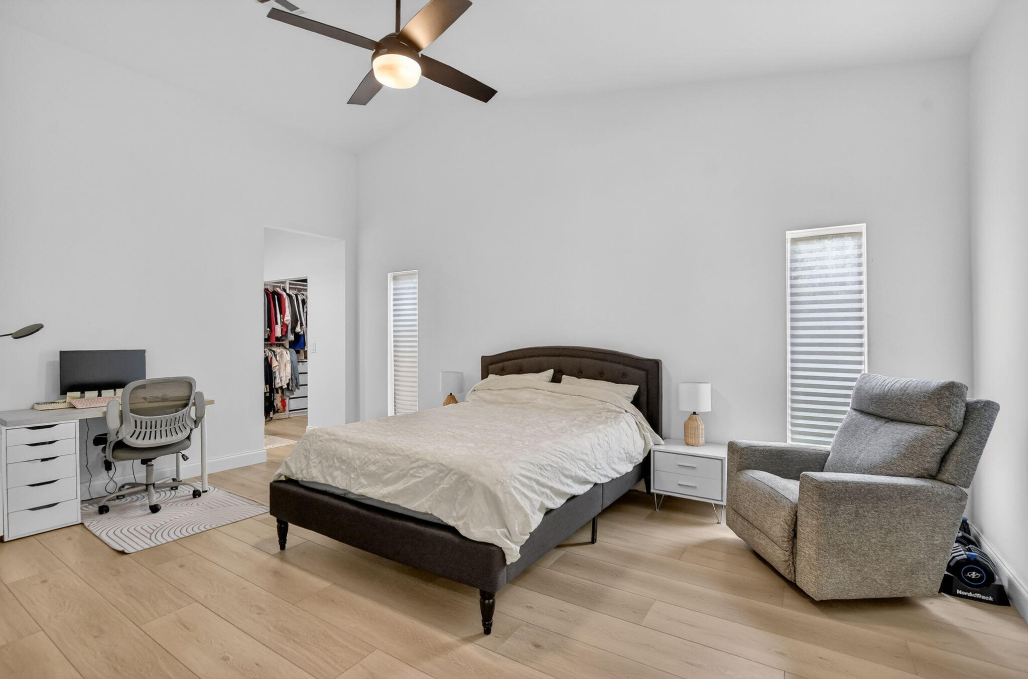 BOCA GREENS 2 - Residential