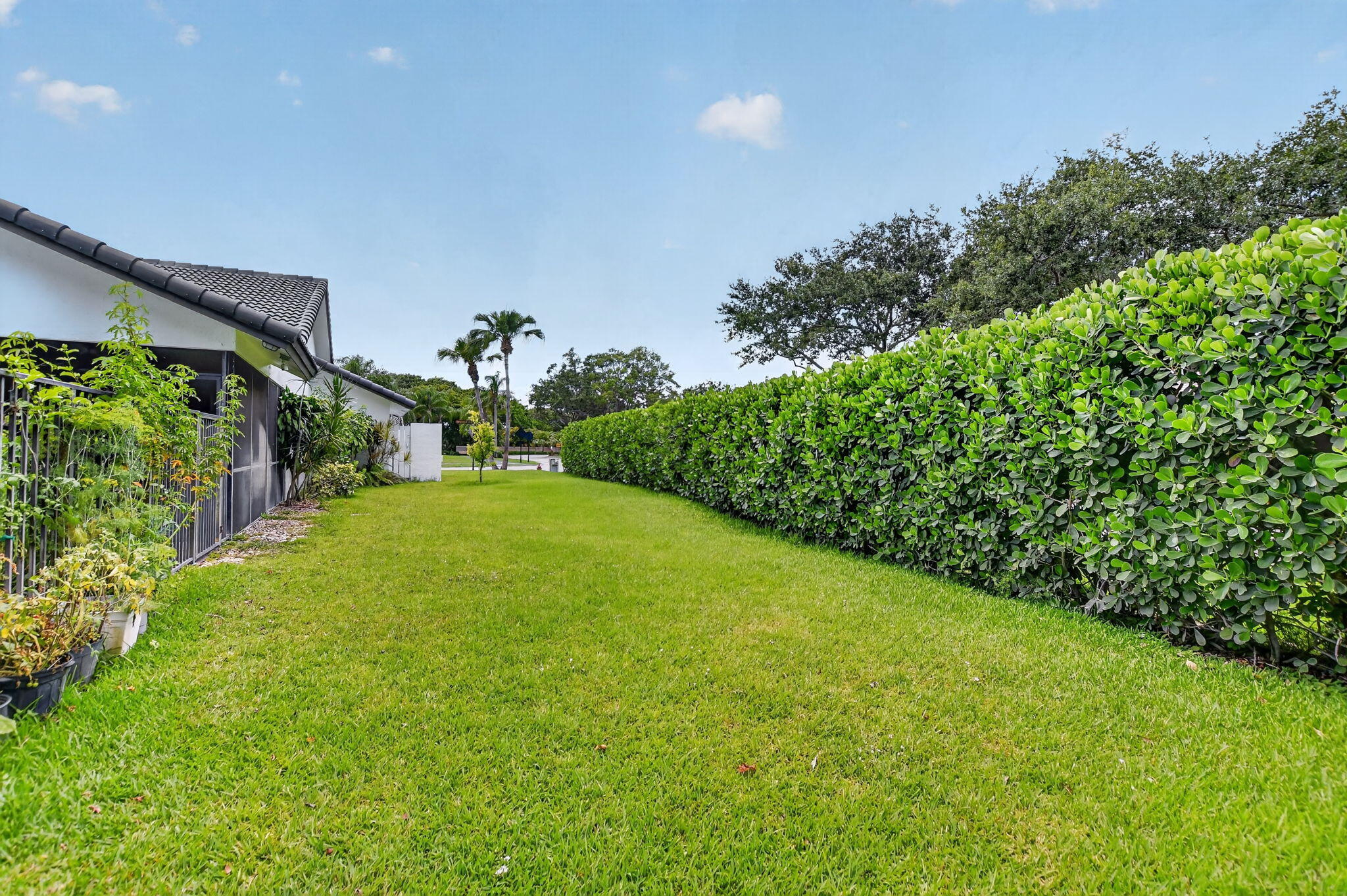 BOCA GREENS 2 - Residential