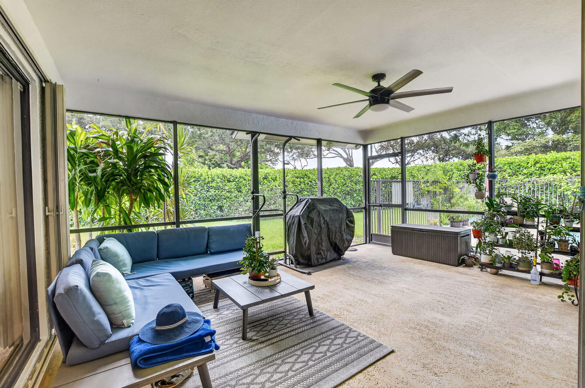 BOCA GREENS 2 - Residential