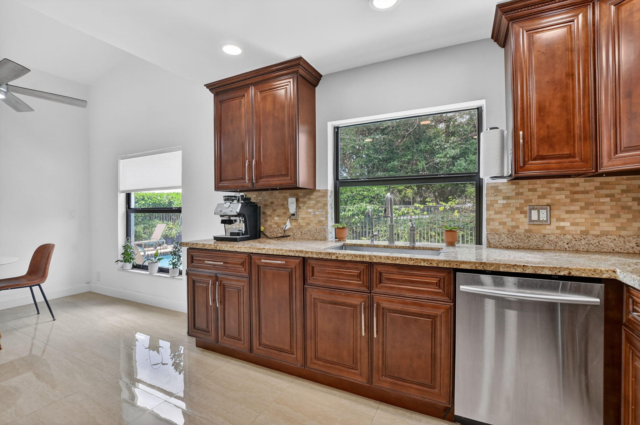 BOCA GREENS 2 - Residential