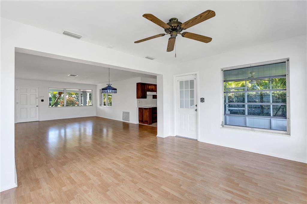 Tropical Manors Add-Resub - Residential