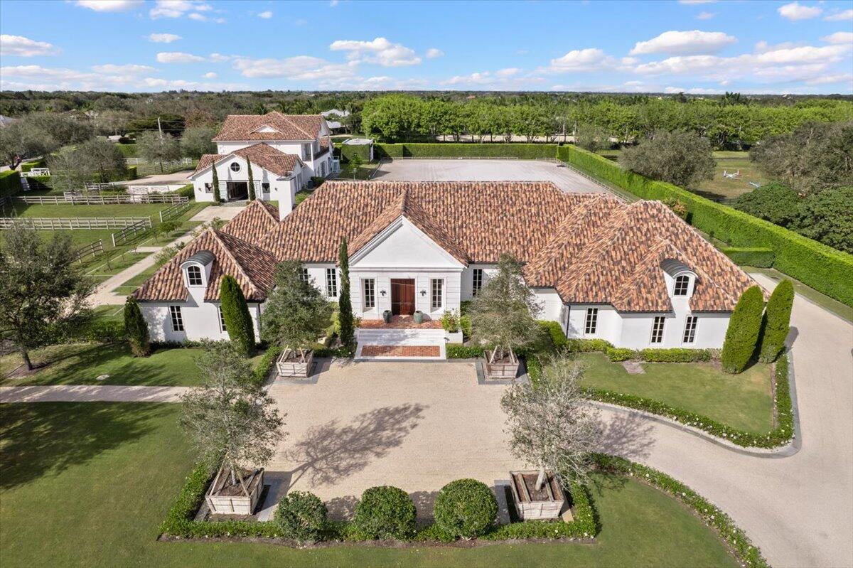 PALM BEACH POINT - Residential