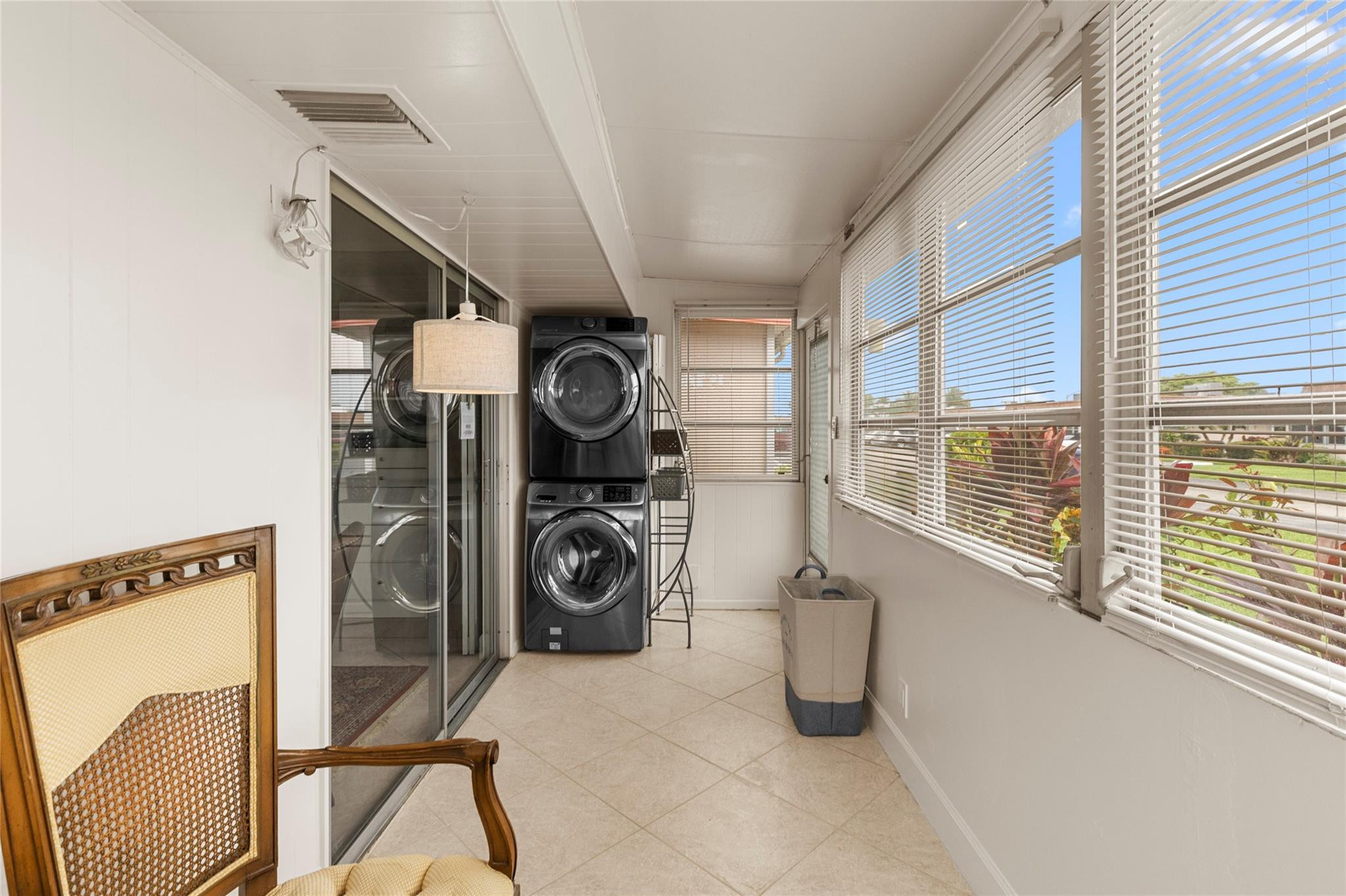 KINGS POINT SEVILLE CONDOS - Residential