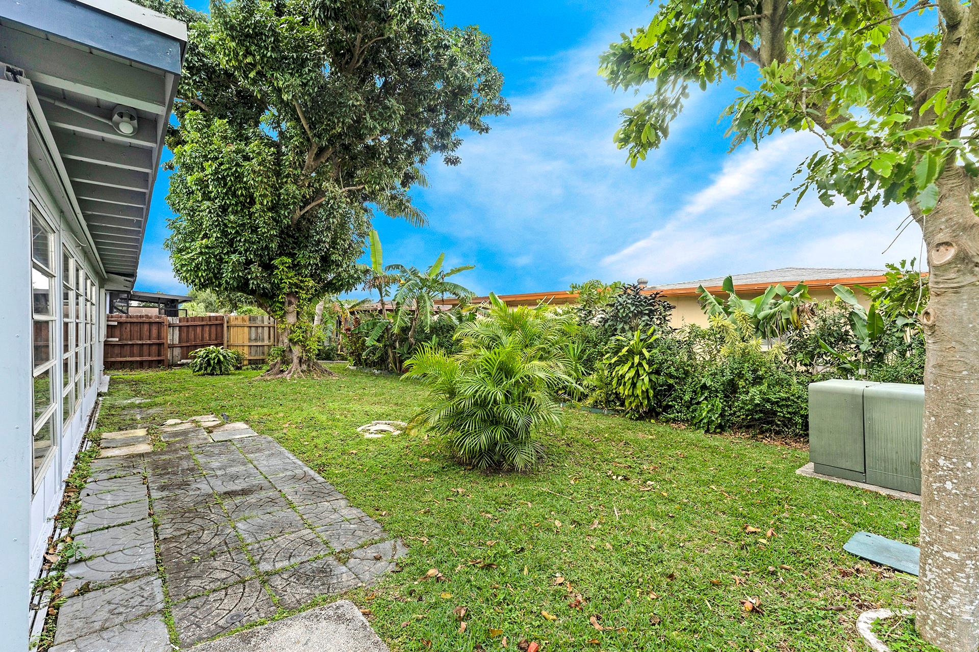 PARADISE GARDENS - Residential