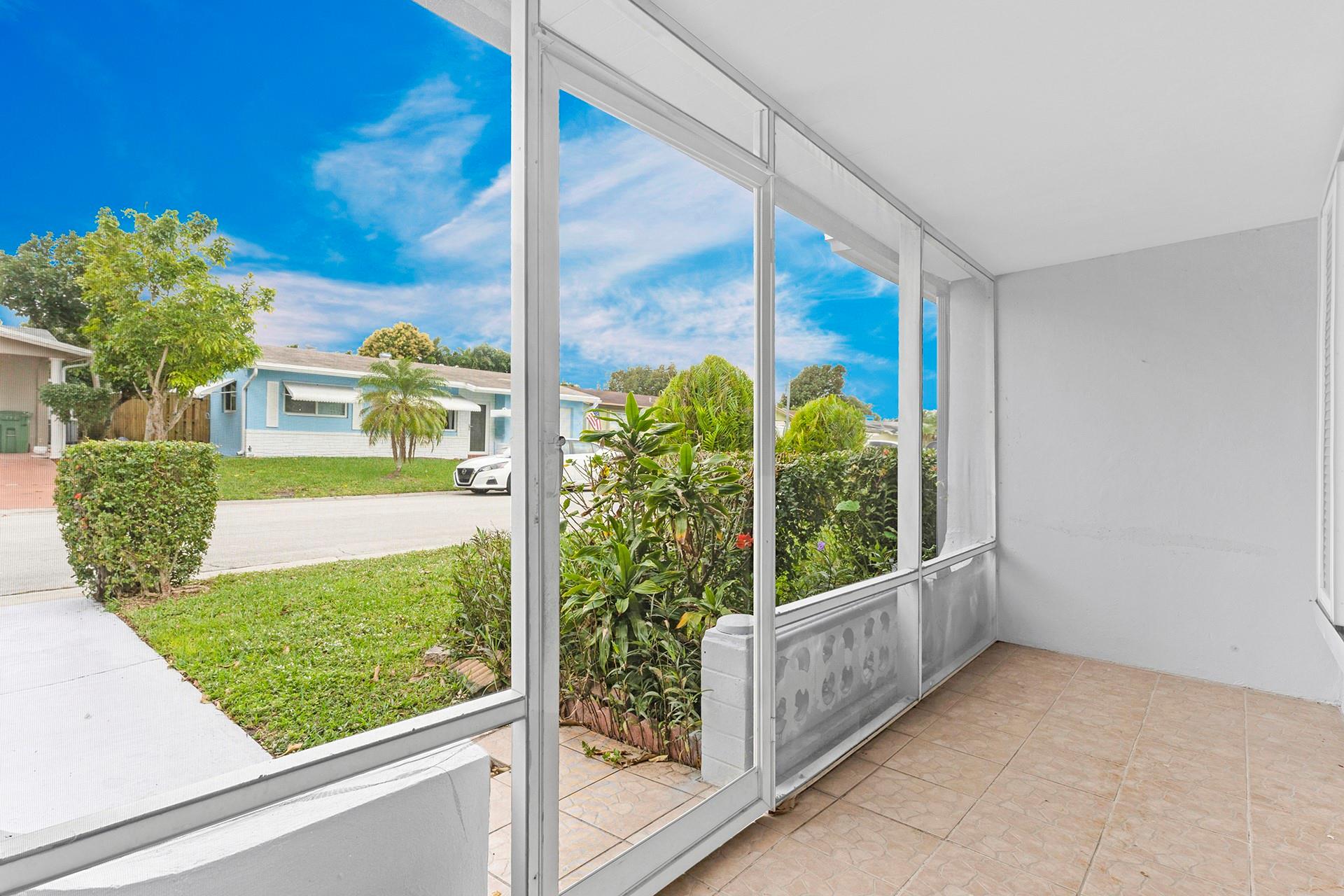PARADISE GARDENS - Residential
